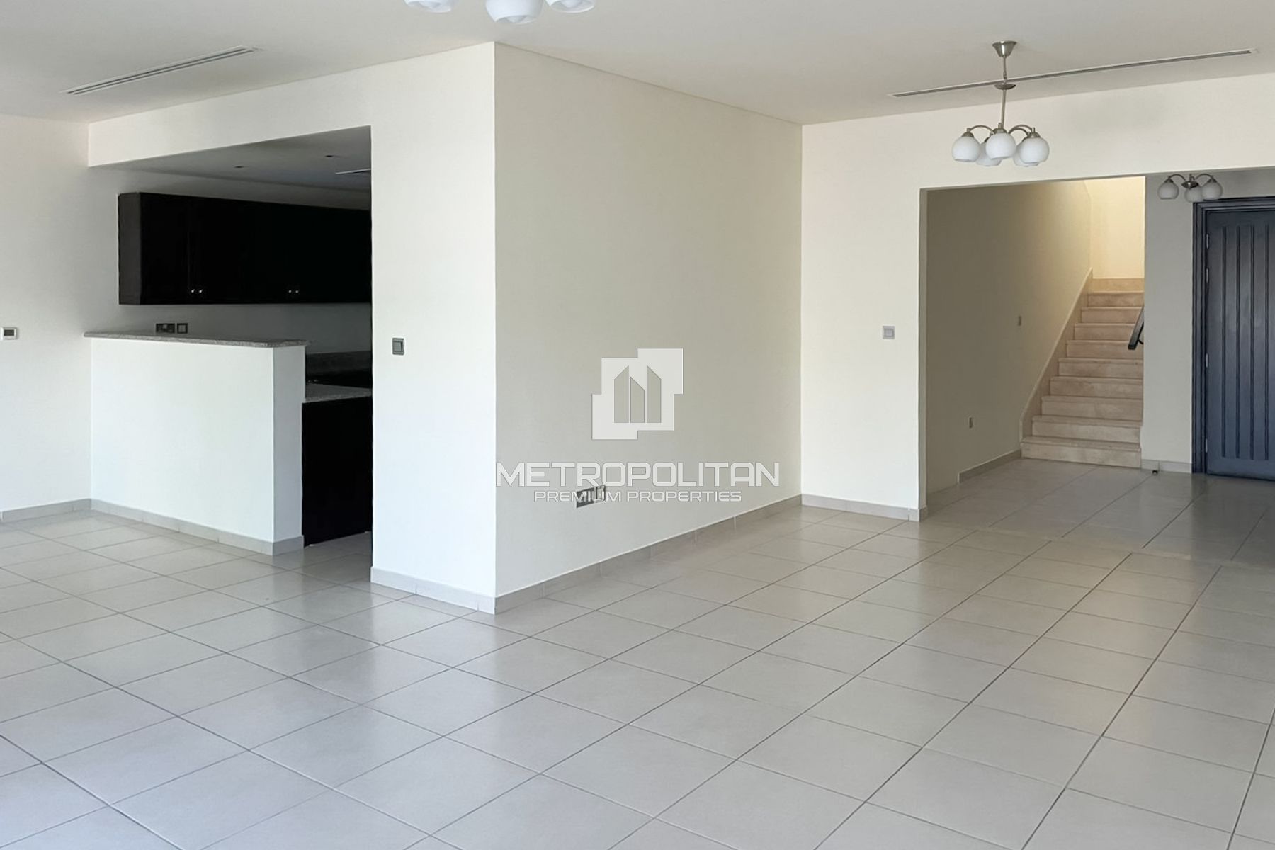 Corner Villa | Private Garden | Vacant Now