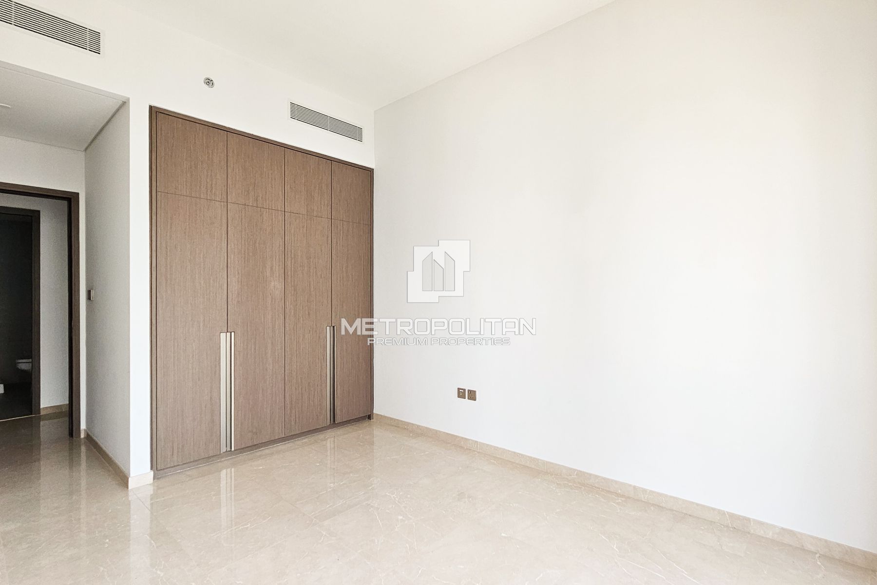 3BR Apartment for Rent in Downtown Dubai – MPR-10353