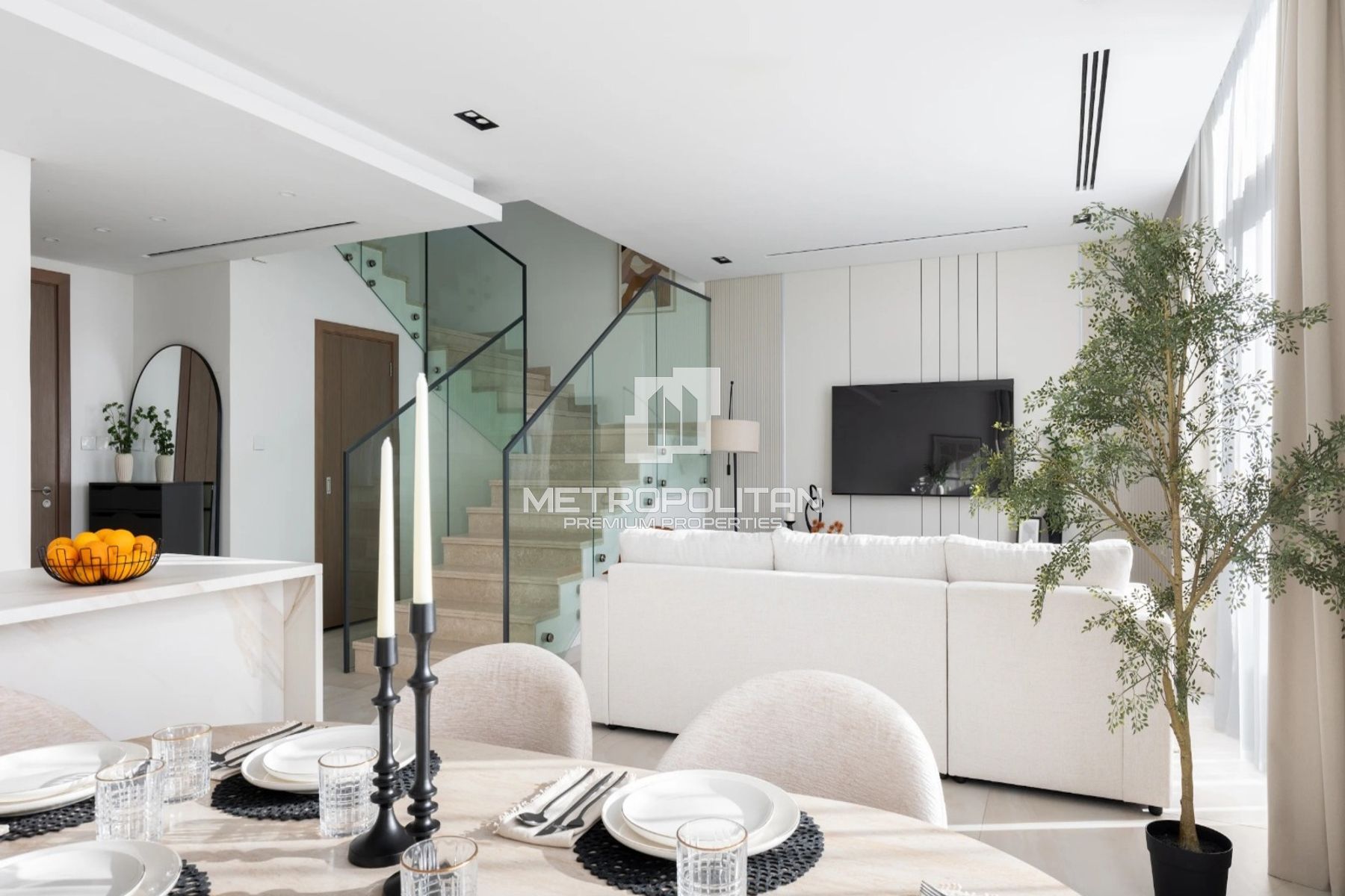 Corner Townhouse | Fully Furnished and Upgraded