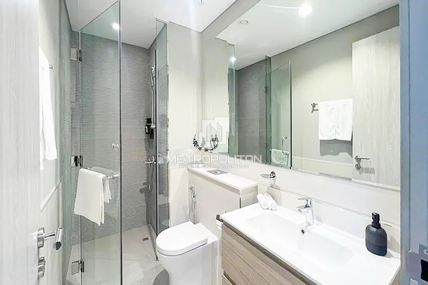 Furnished 1BR | Pool View | Prime Location