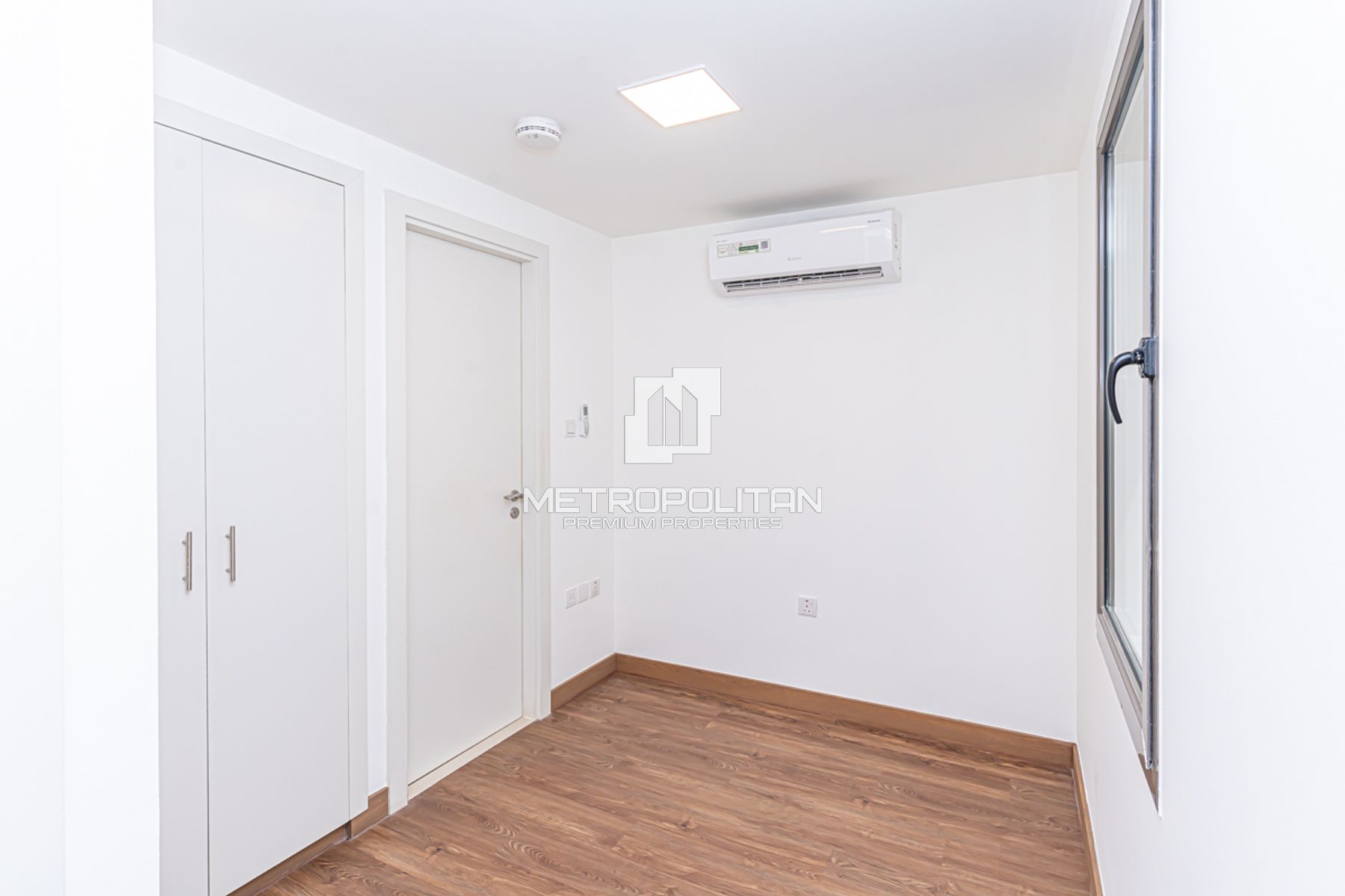 4BR Townhouse for Rent in Town Square – MPR-10359