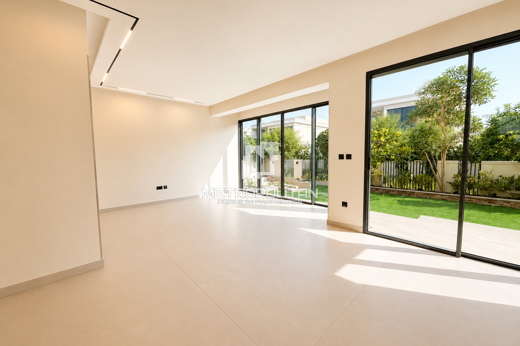 Vacant | Fully Upgraded | Landscaped | Extended