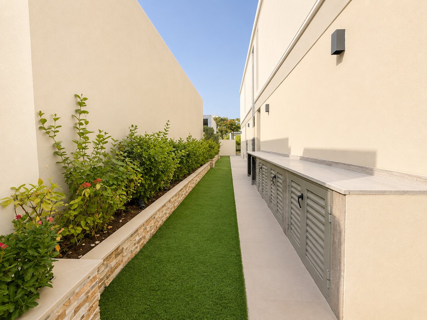 Vacant | Fully Upgraded | Landscaped | Extended