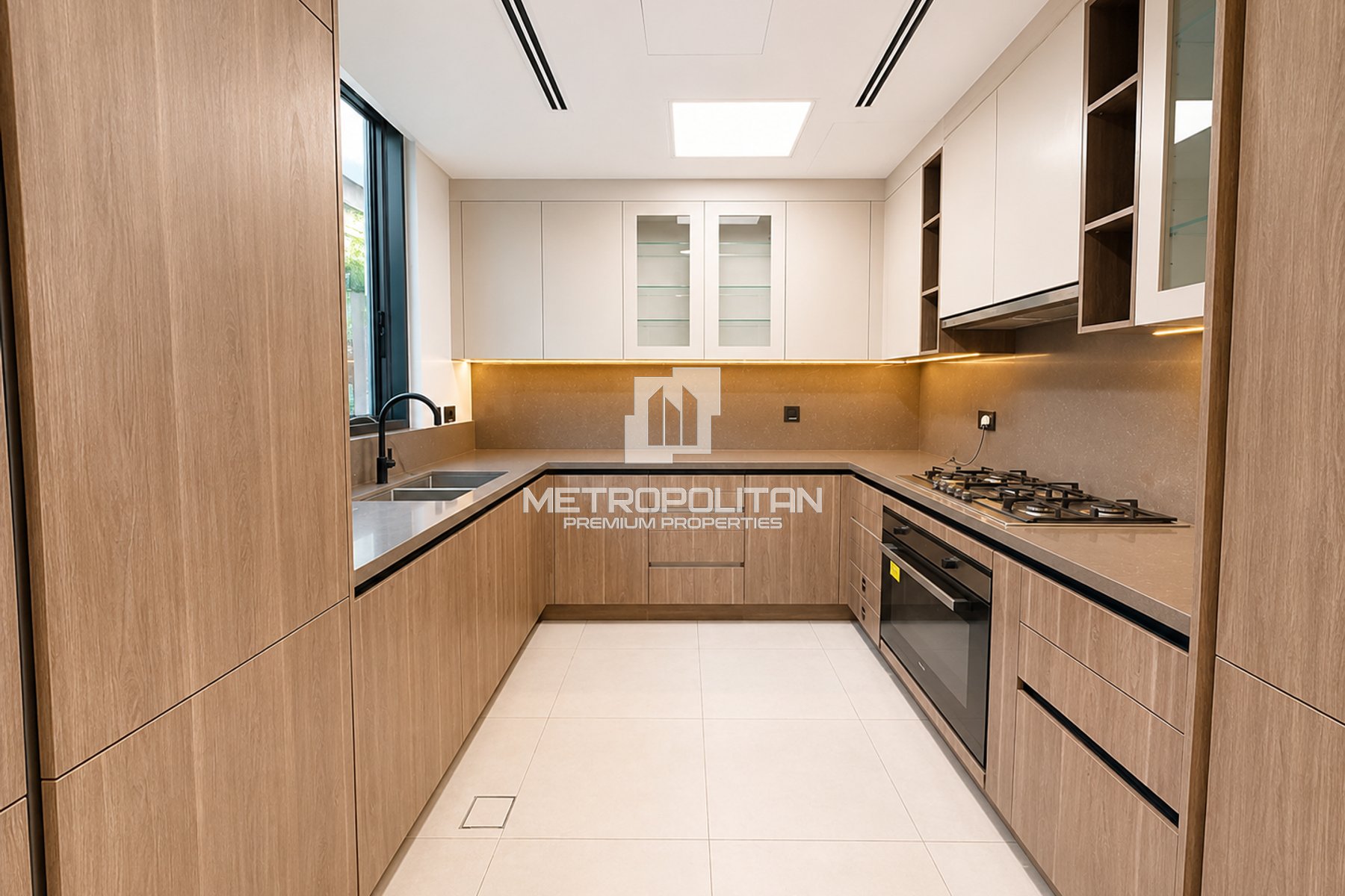 Vacant | Fully Upgraded | Landscaped | Extended