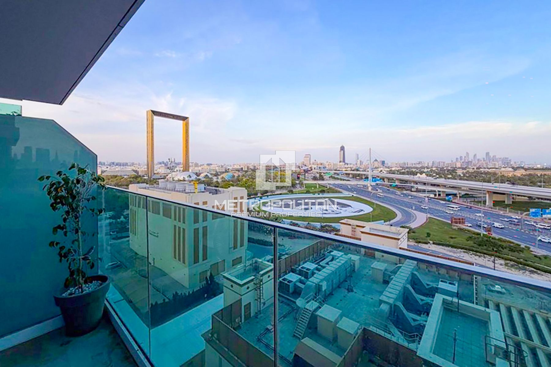 No Commission | Dubai Frame View | August Vacant