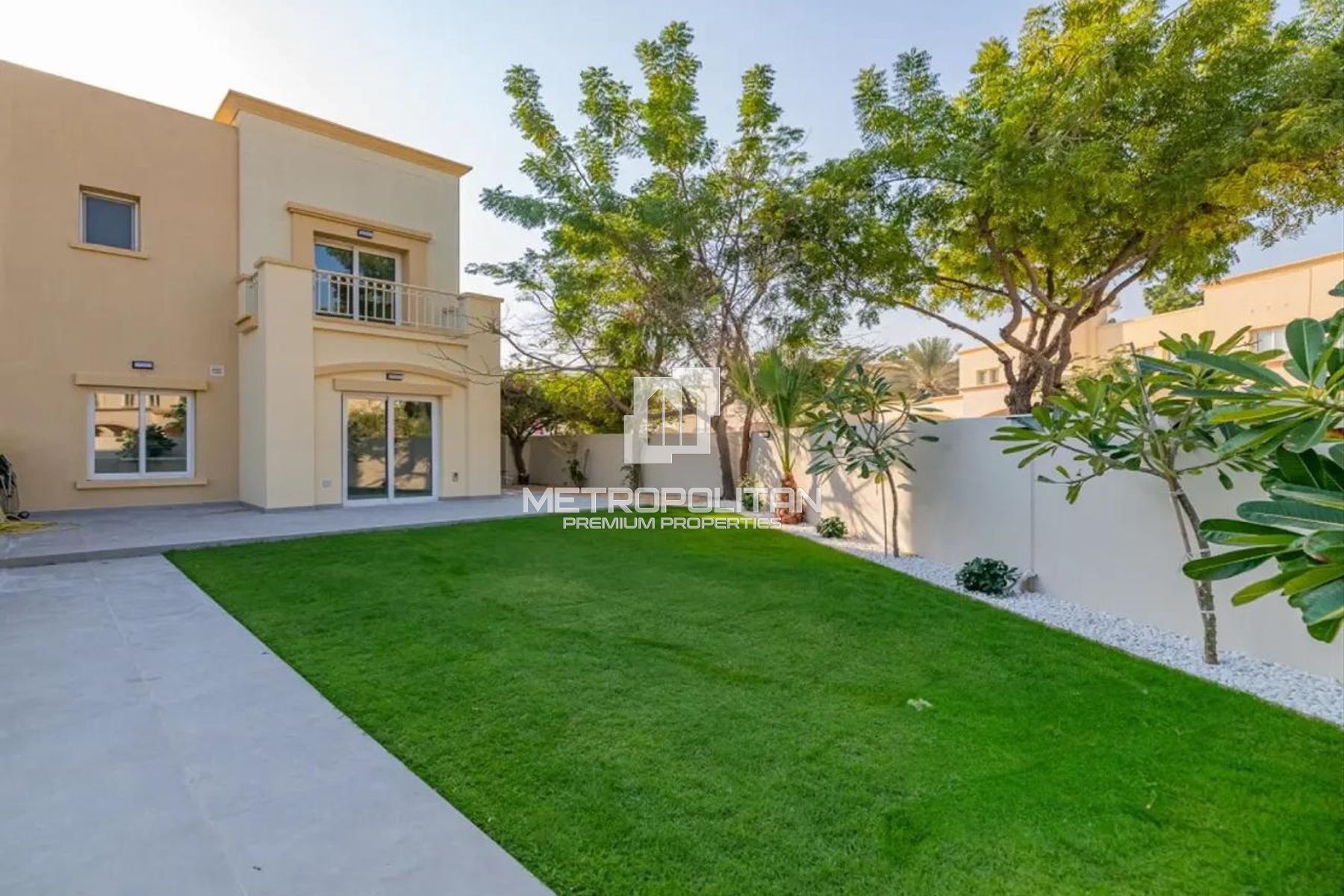 Fully Upgraded | 3BR + Study | Huge Corner Plot