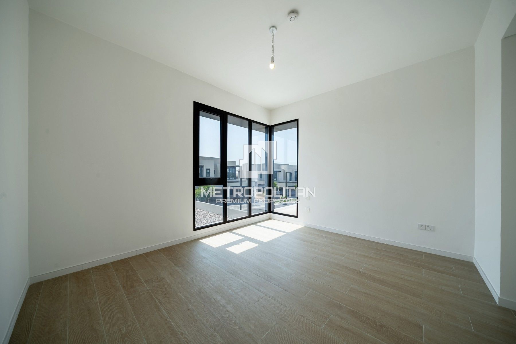Large Corner Plot | Nearby Amenities | Brand New