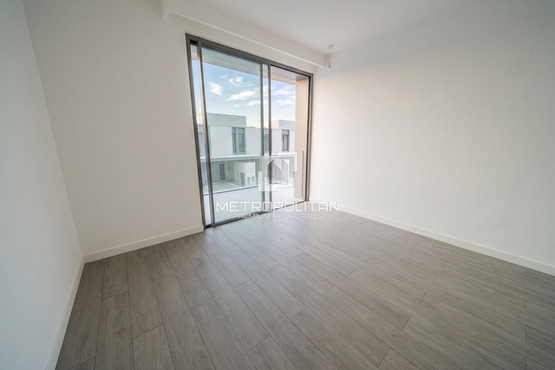 Corner | Open Park View | SD G+1 | Near Amenities