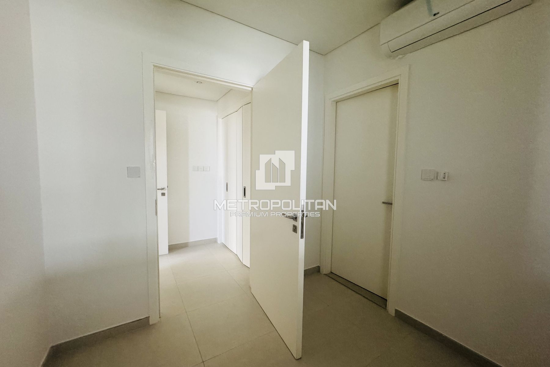 Vastu | Large Plot | Family Focused Community