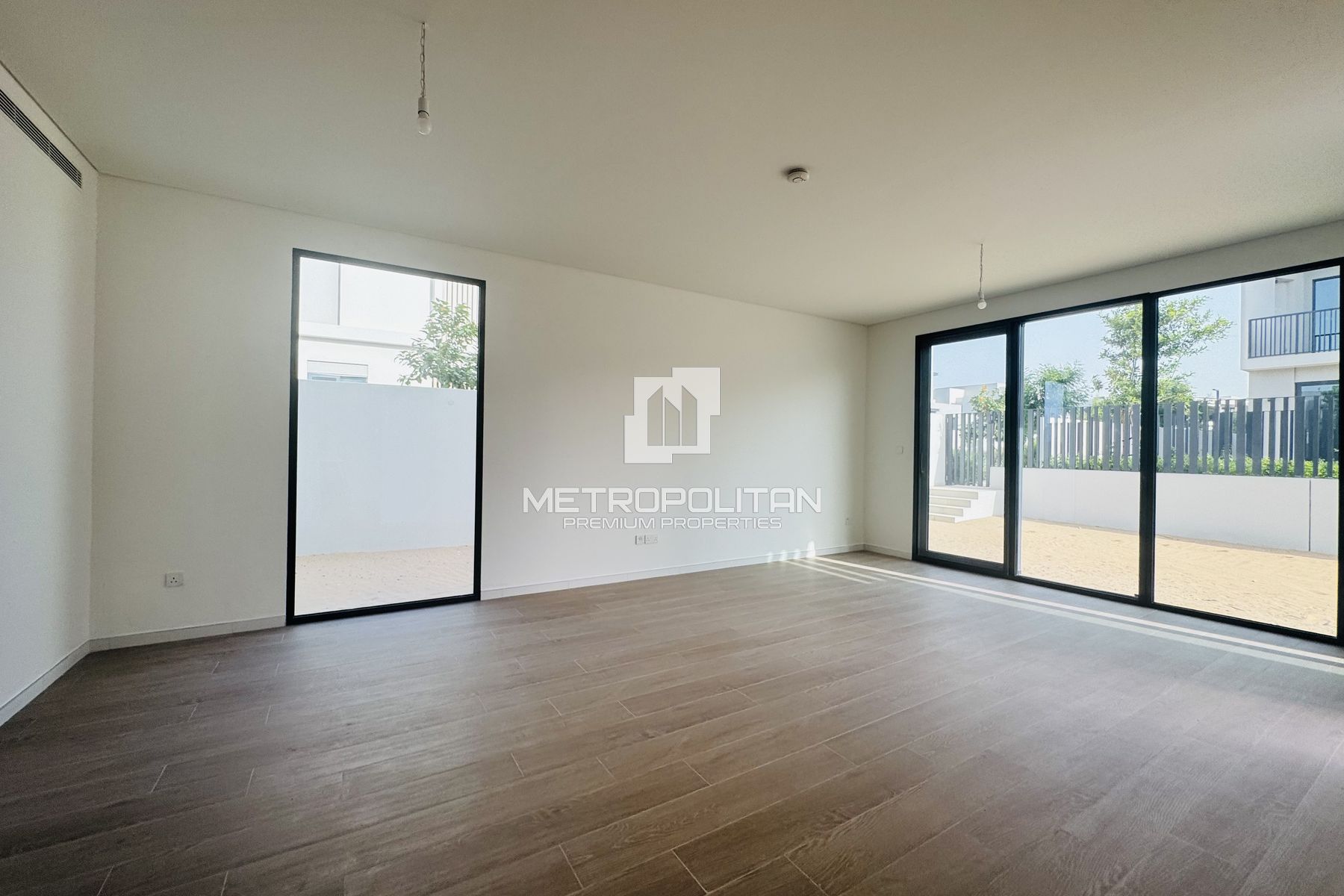 Vastu | Large Plot | Family Focused Community