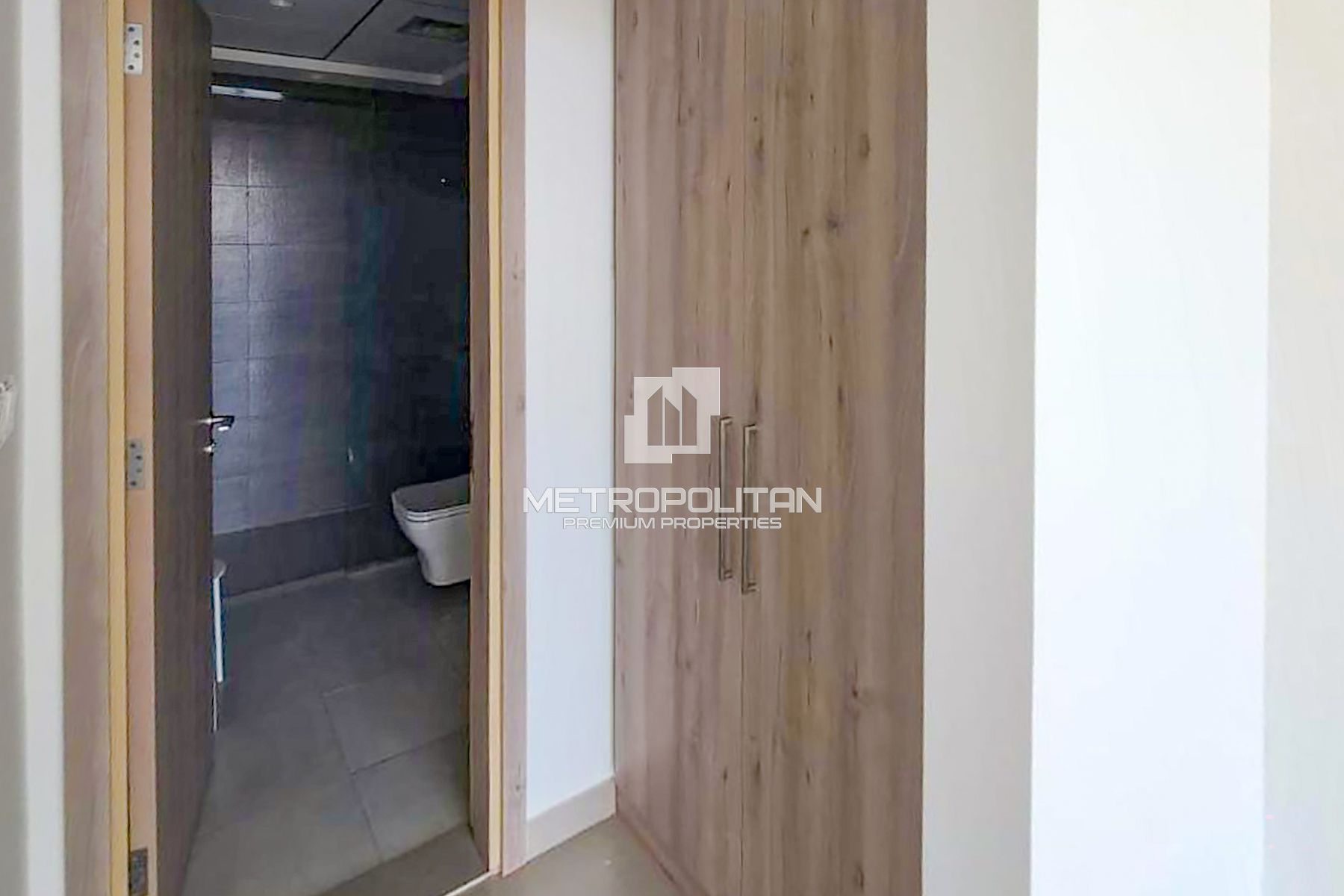 Pool View | Unfurnished | Kitchen Appliances