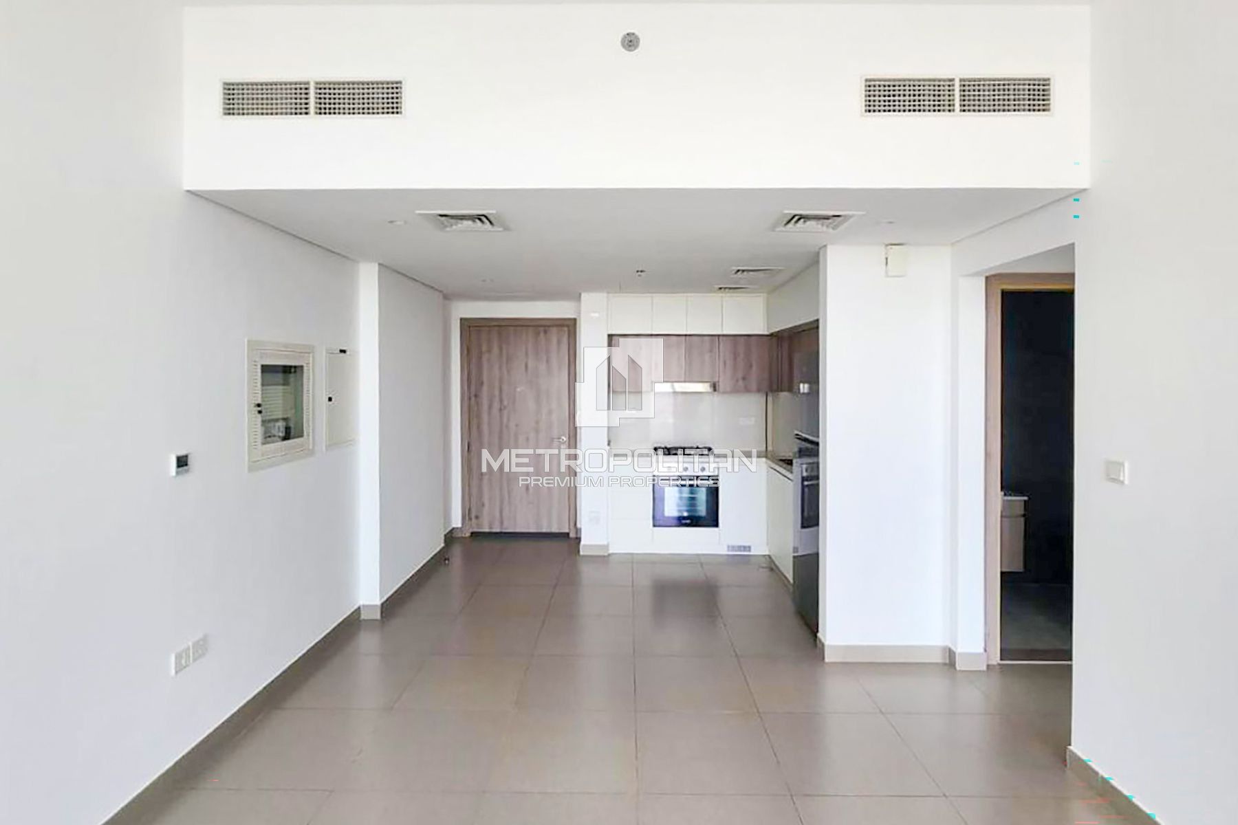 Pool View | Unfurnished | Kitchen Appliances