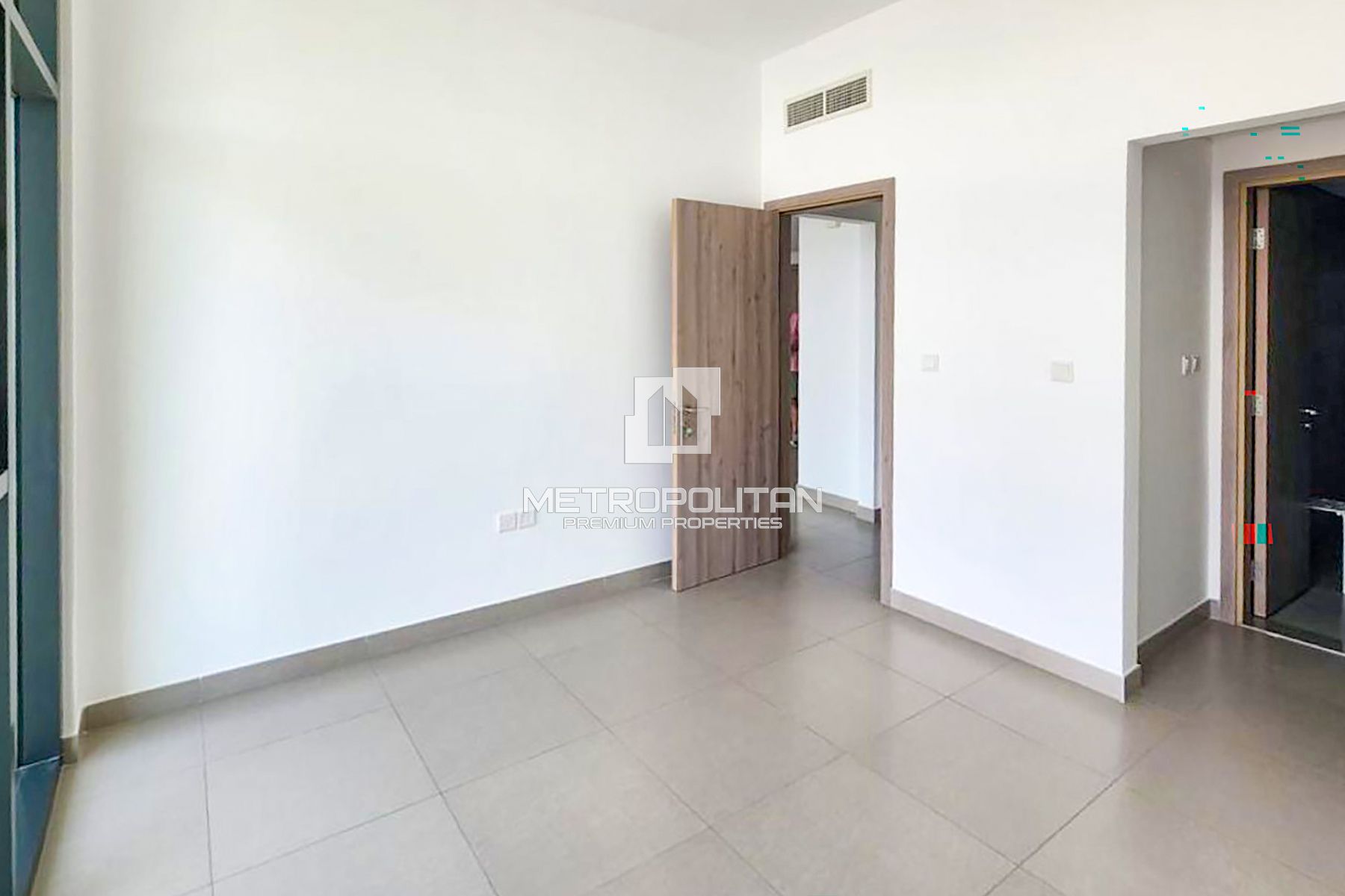 Pool View | Unfurnished | Kitchen Appliances