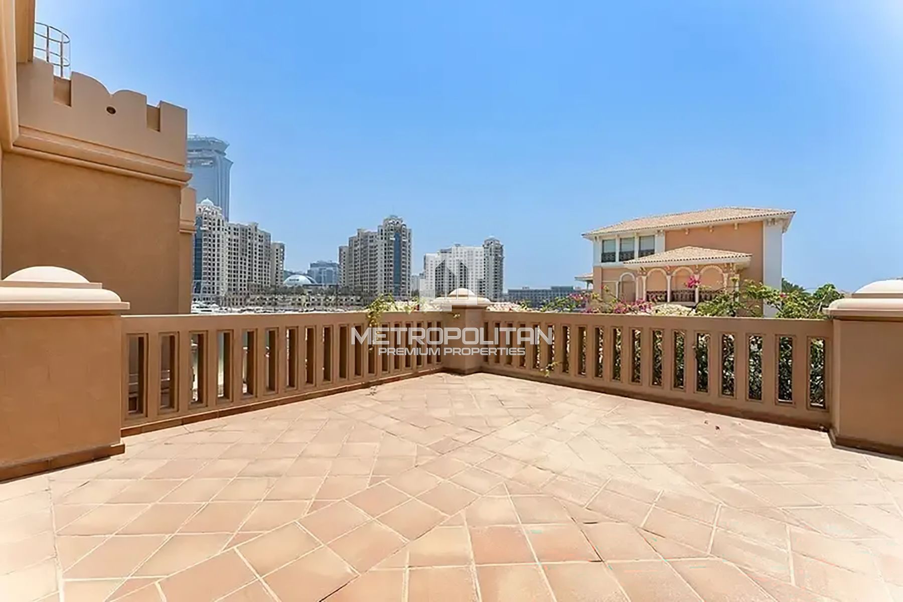Beachfront Luxury Villa | Prime Location | Vacant