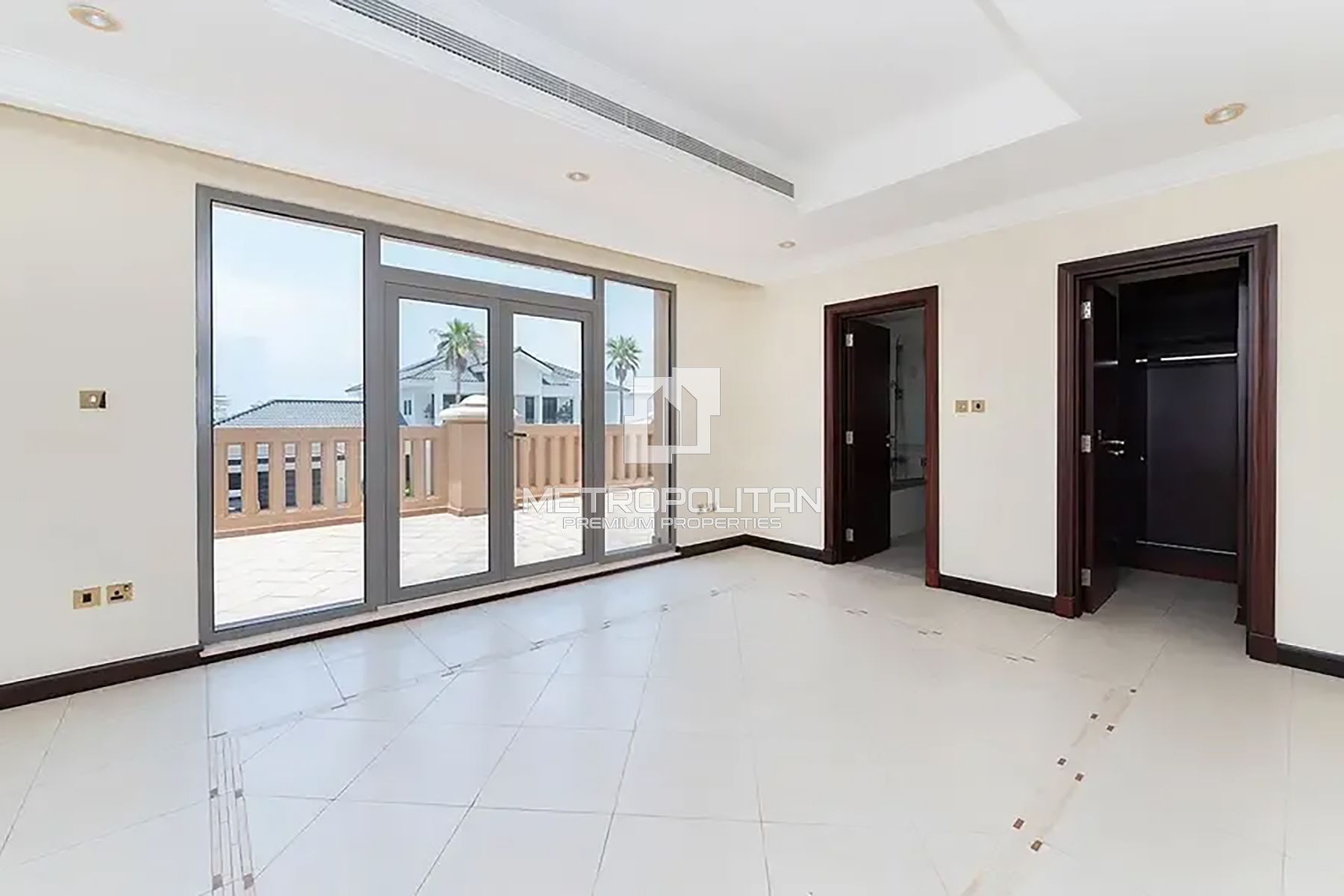 Beachfront Luxury Villa | Prime Location | Vacant