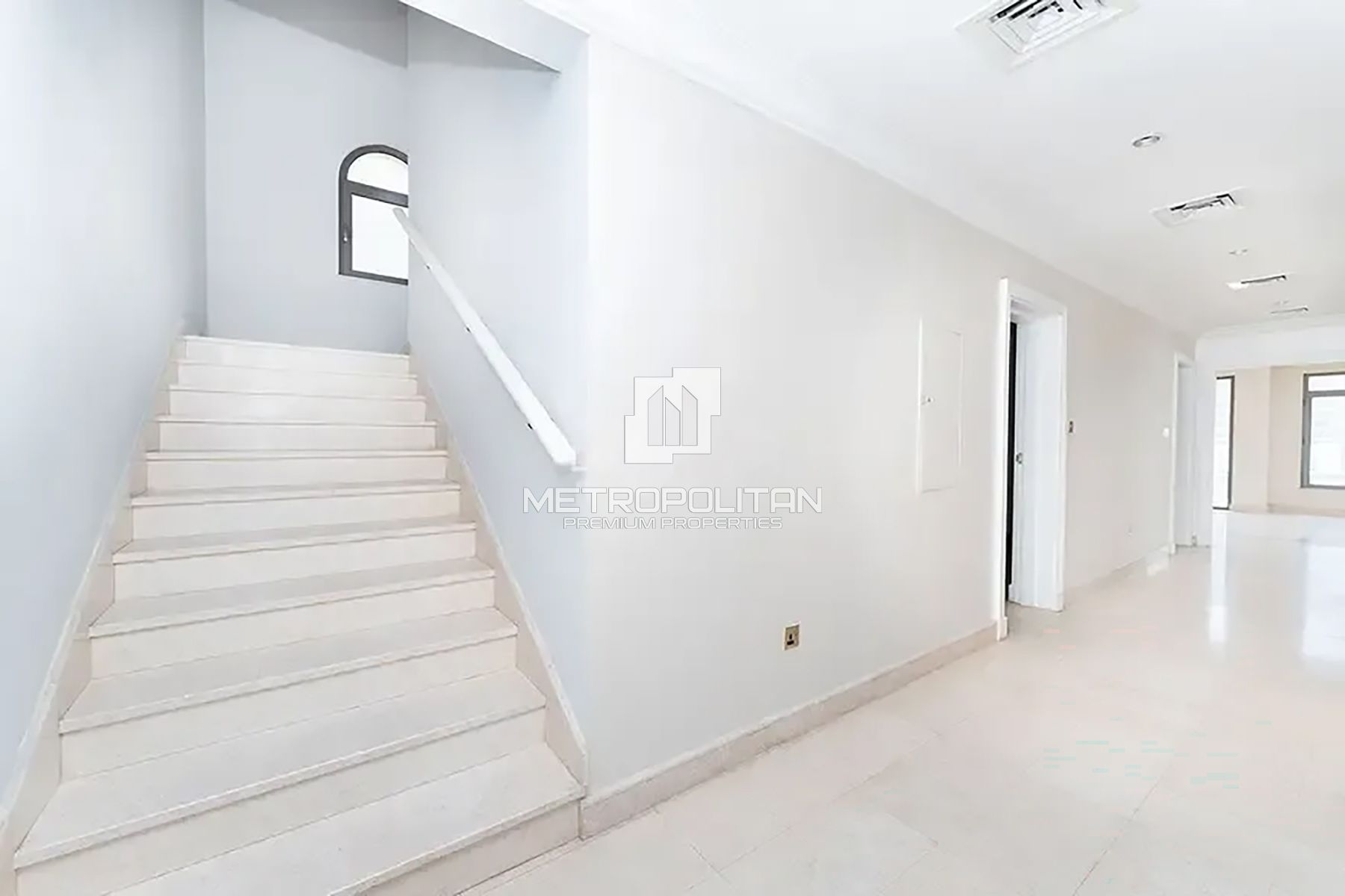 Beachfront Luxury Villa | Prime Location | Vacant