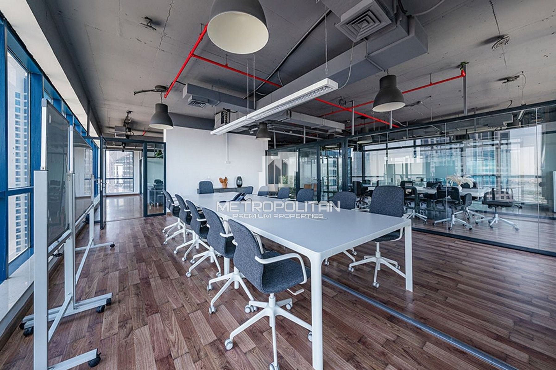 Furnished | Spacious High floor office with Pantry