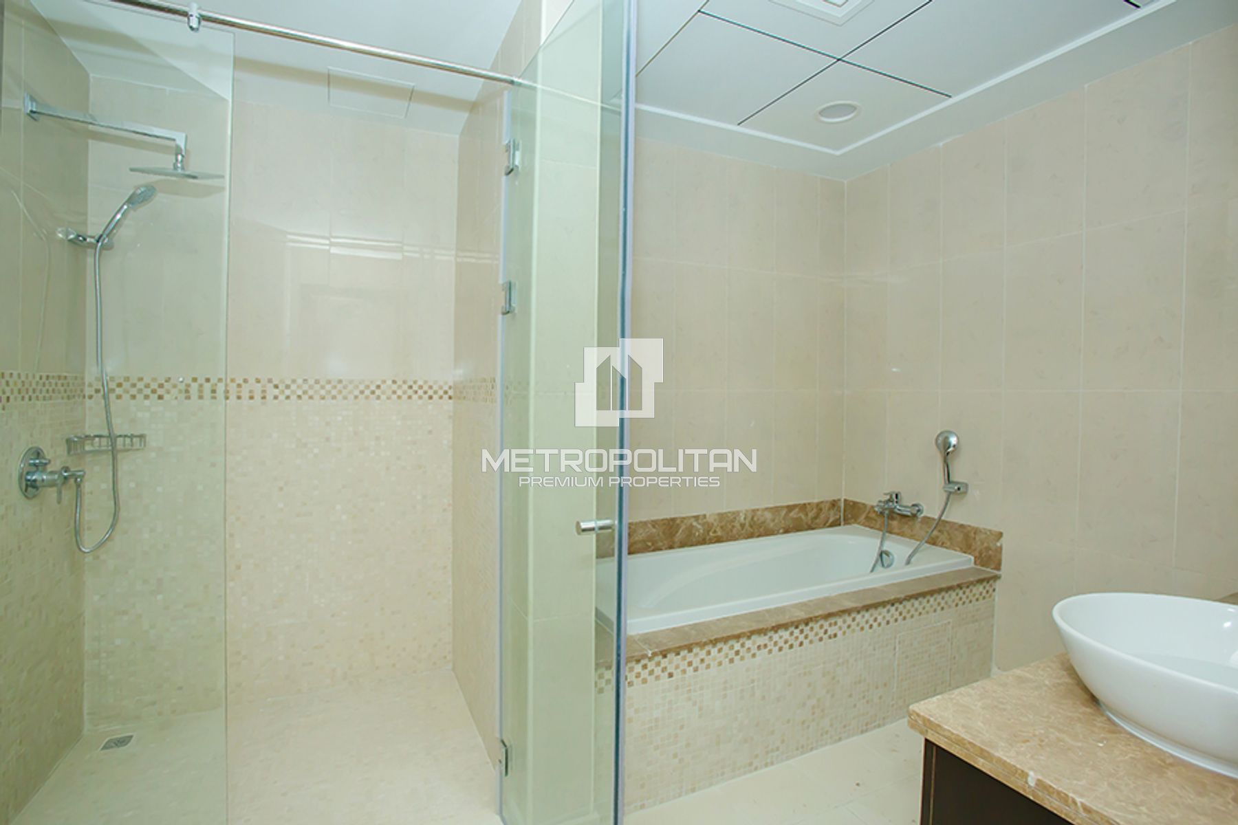 Very Nice Apartment with Amazing Full Sea View