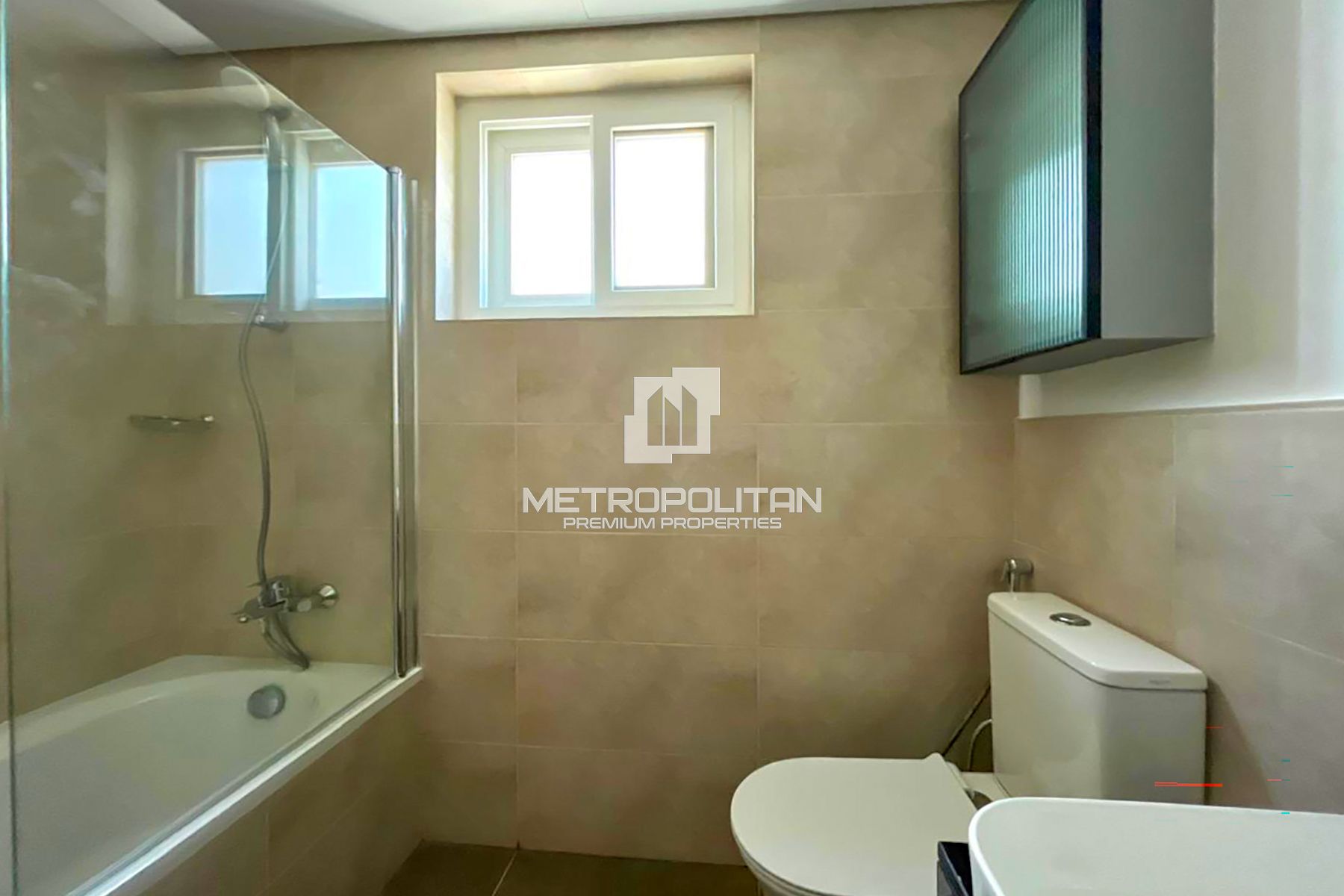 Modern Living| Corner Unit | Park Views| Brand New