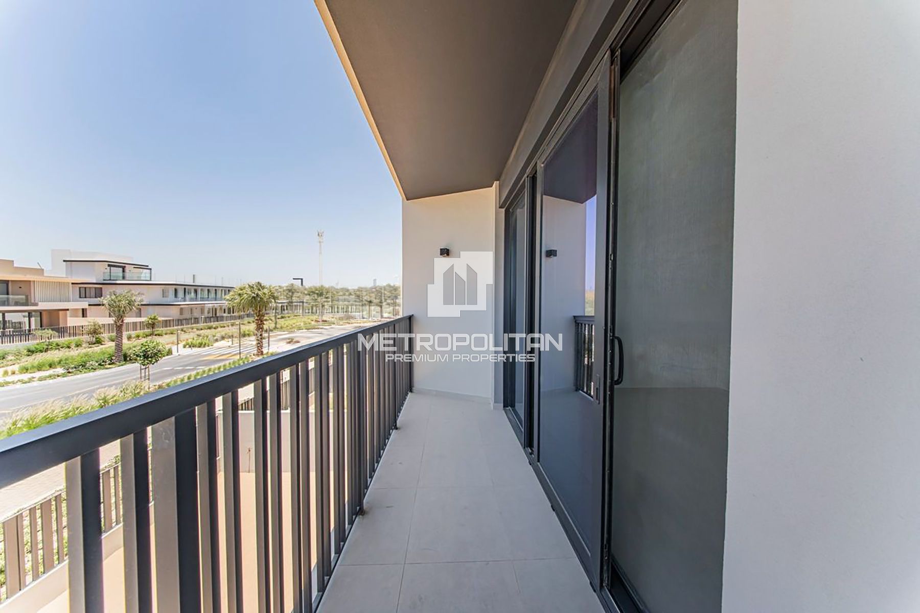 Next to Amenities | Large Plot | Prime Community