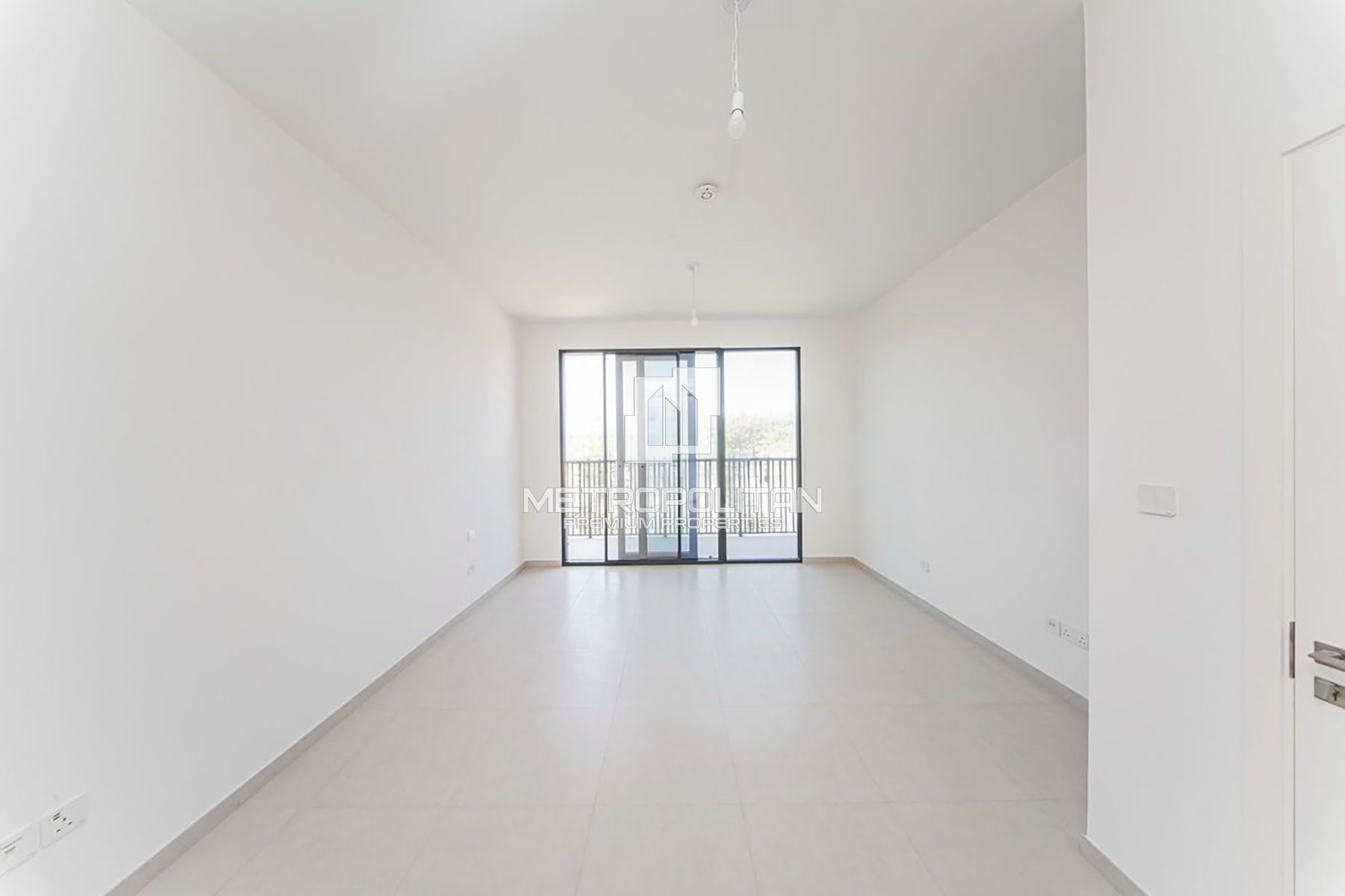 Next to Amenities | Large Plot | Prime Community
