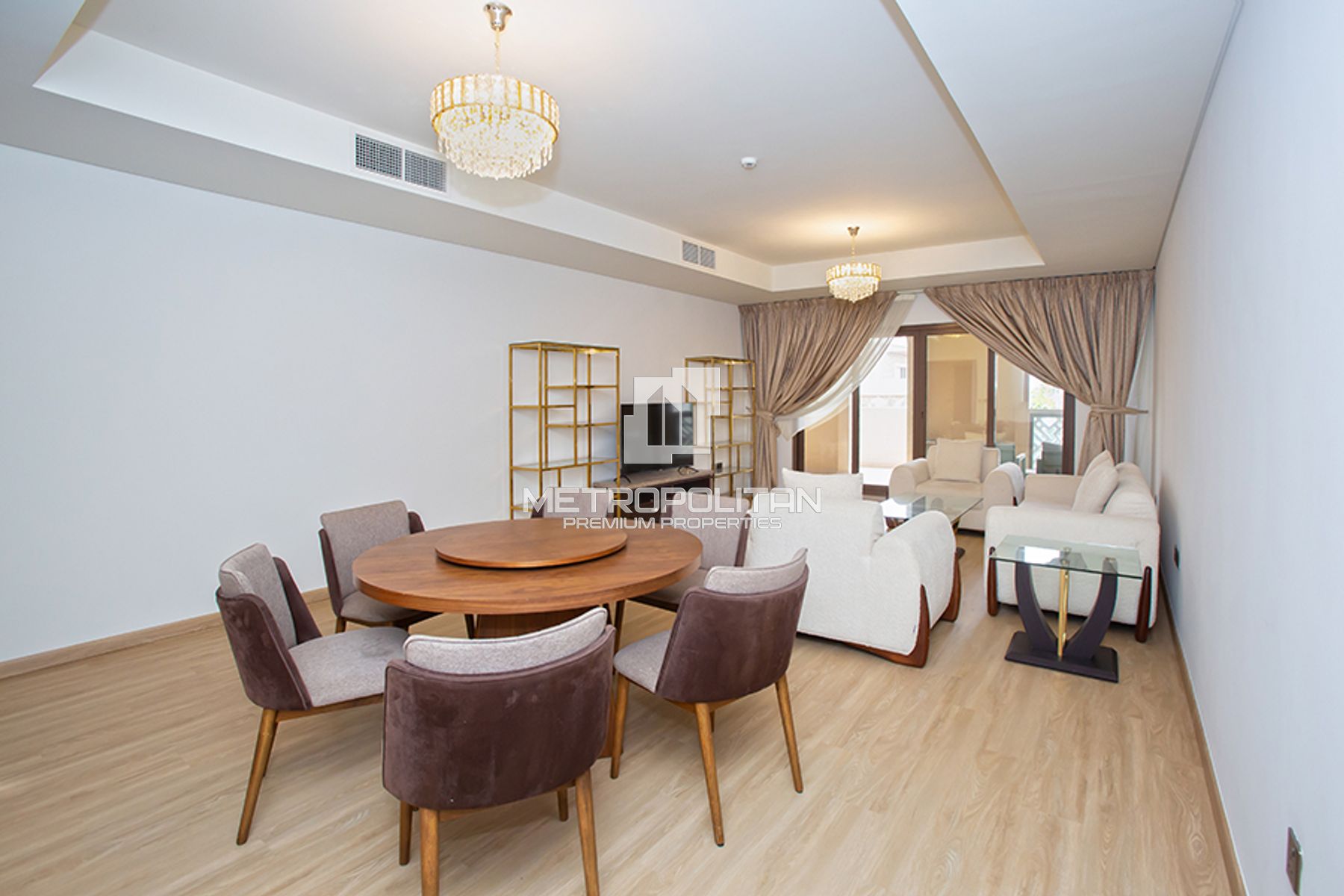 2BR Apartment for Rent in Balqis Residence Block B, Palm Jumeirah - MPR-10432