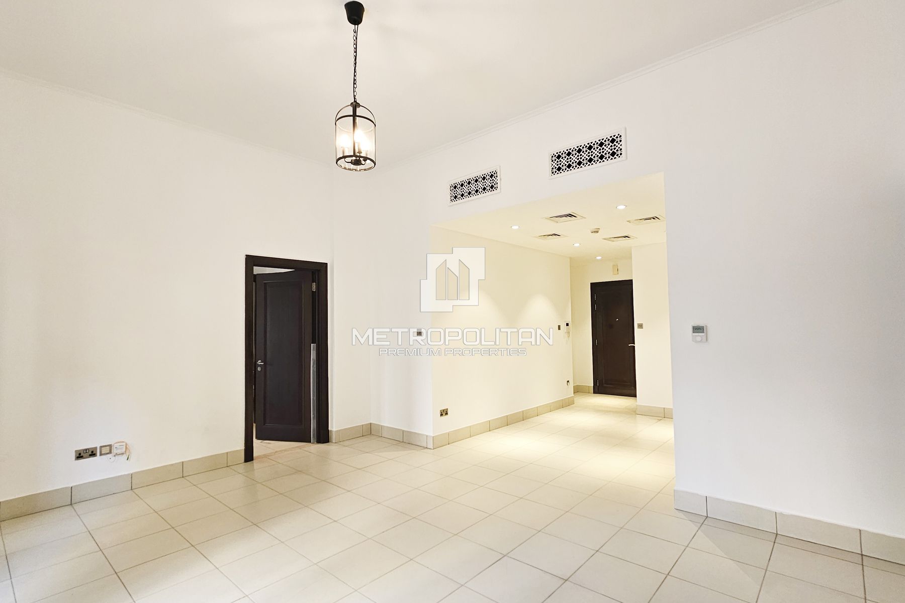 Private Garden| Burj  Views | Multiple Options