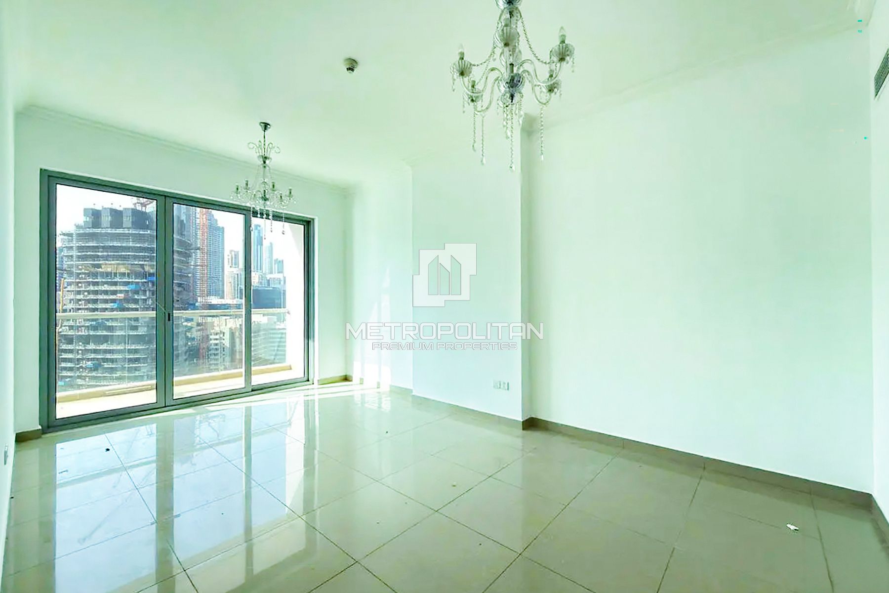 Burj Khalifa View Canal | High Floor | Unfurnished