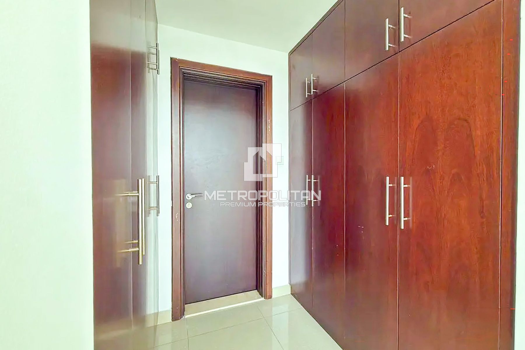 Burj Khalifa View Canal | High Floor | Unfurnished
