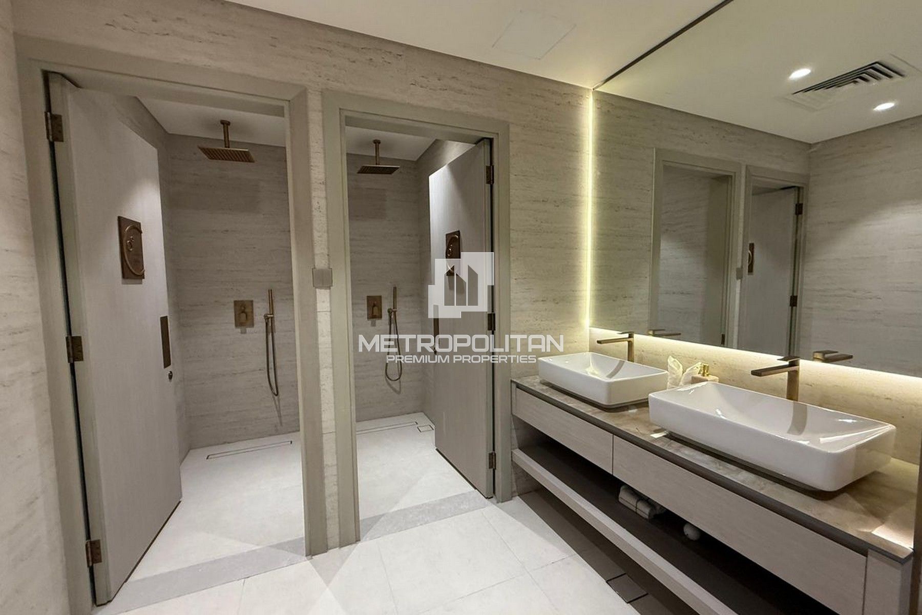 Spacious 1BR | Canal View | Binghatti Canal