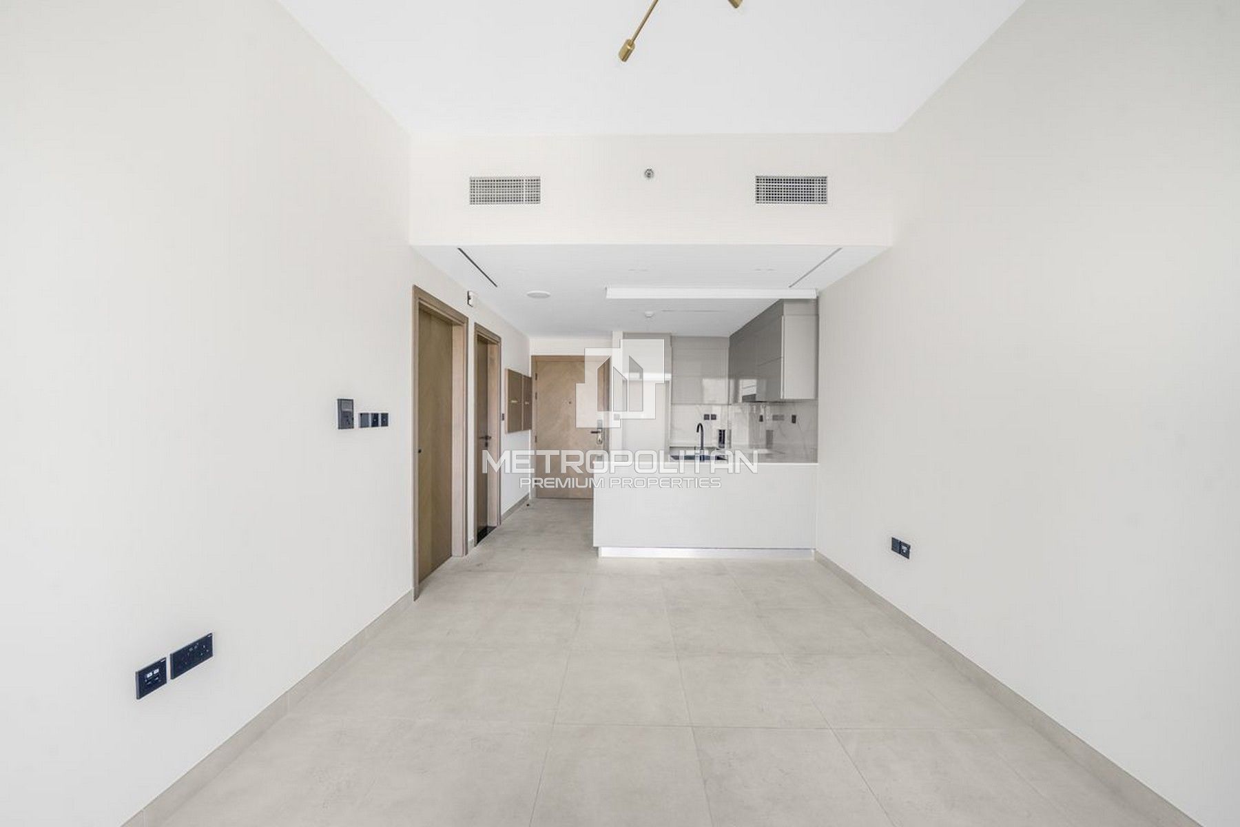 شقة للإيجار في Binghatti Canal، Business Bay - MPR-10436