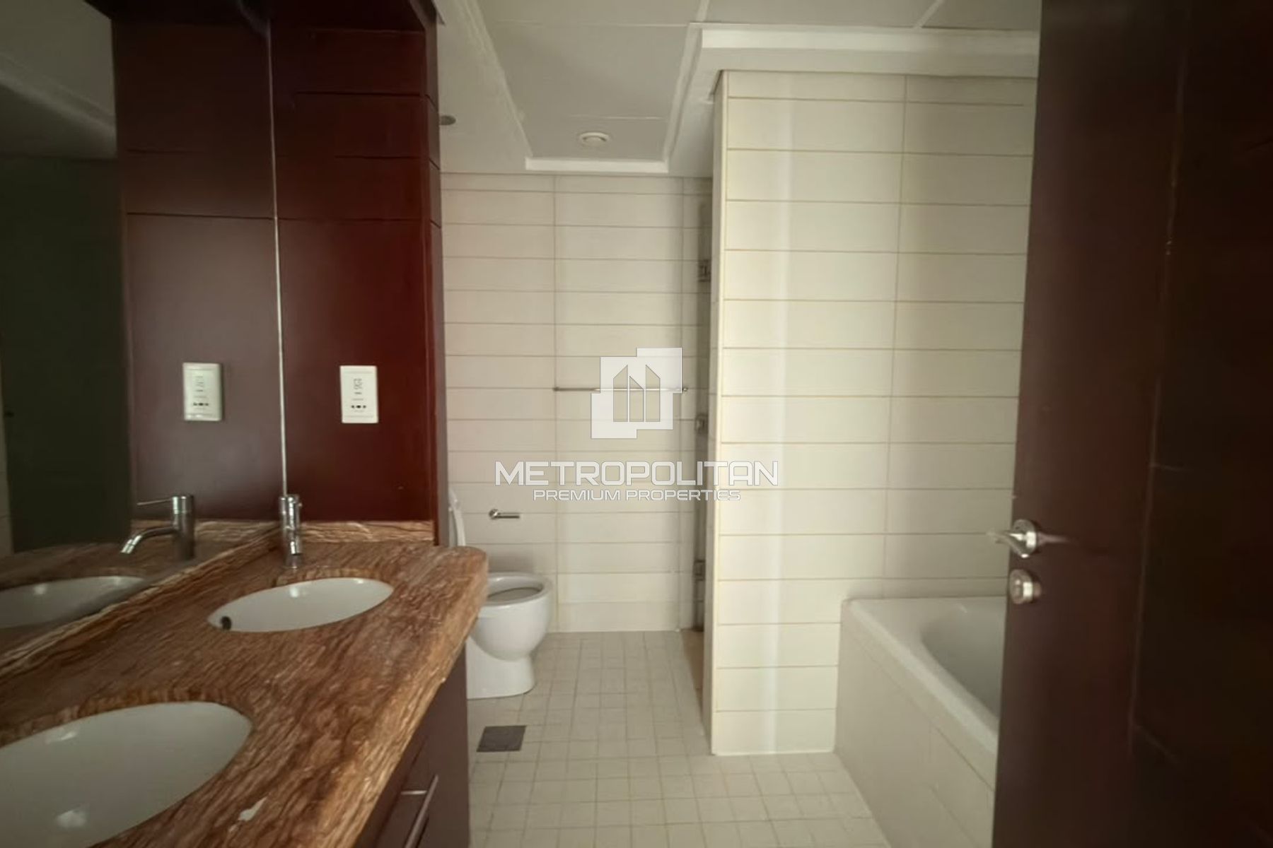 Big Layout | Downtown view | High Floor | Spacious