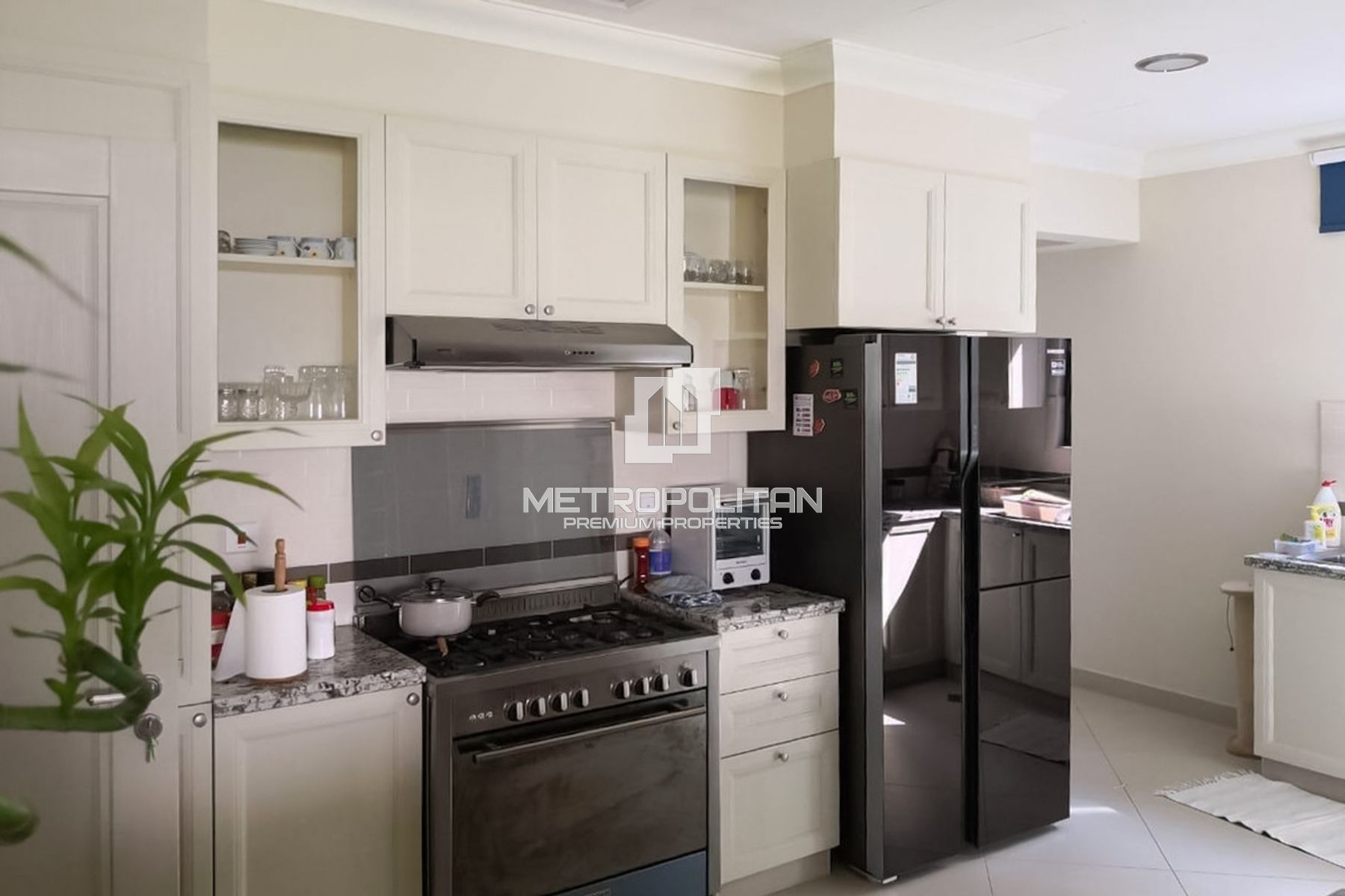 Partial Park View | Vacant | 4 Bed + Maid
