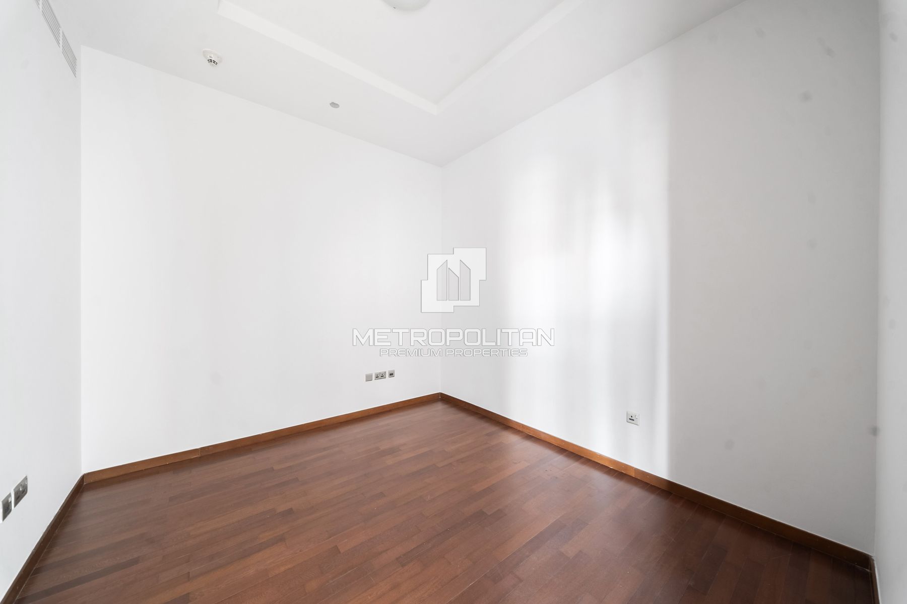 Luxury 2BR | Full Marina View | Private Beach Apt