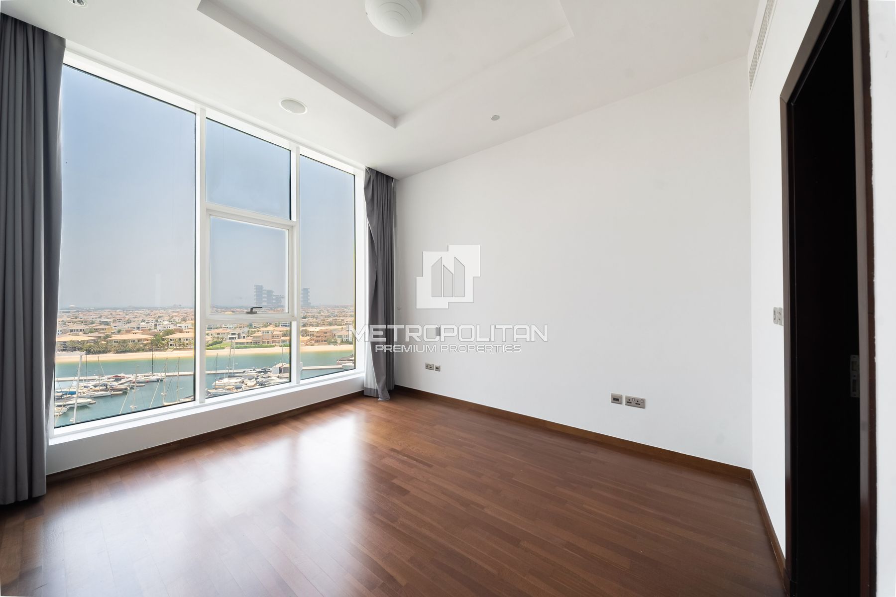 Luxury 2BR | Full Marina View | Private Beach Apt