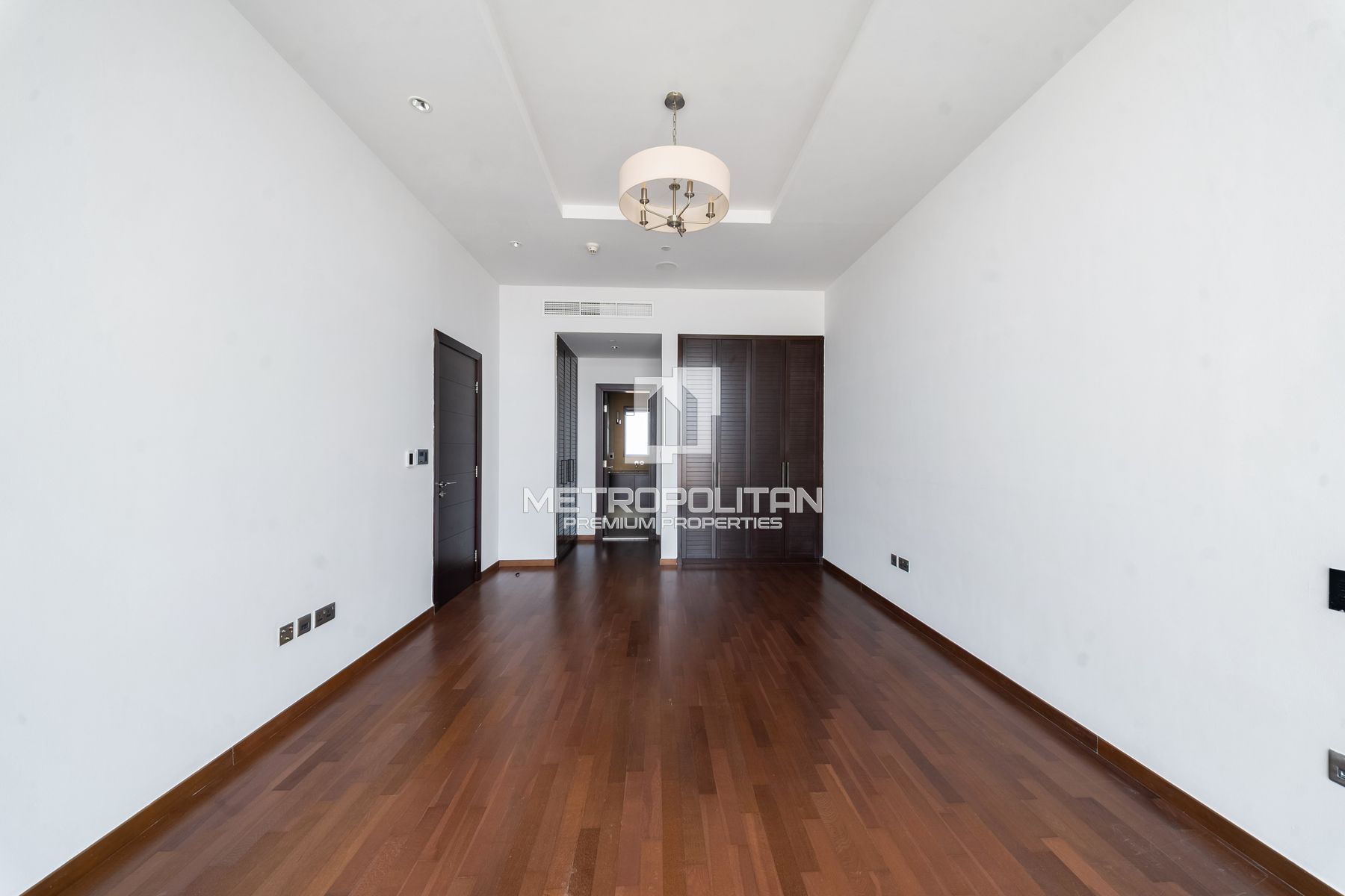 Luxury 2BR | Full Marina View | Private Beach Apt