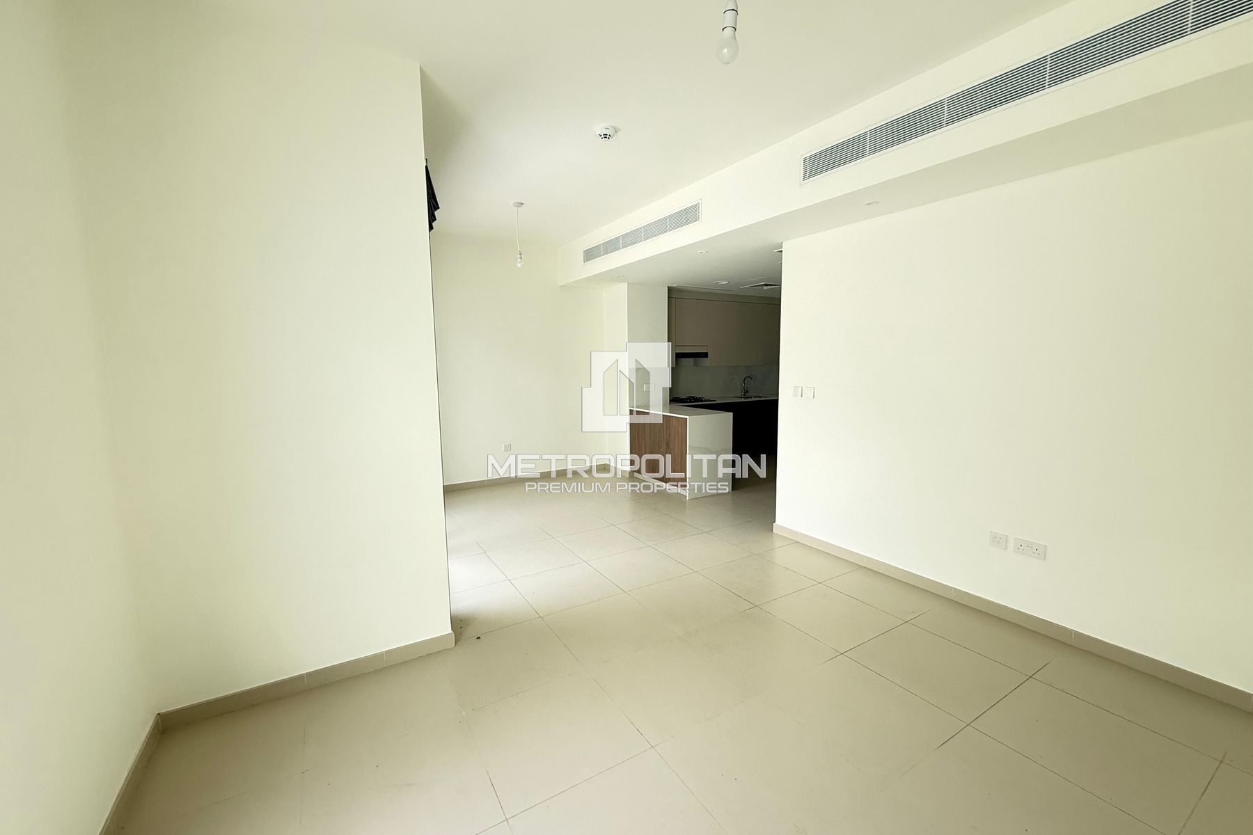 Single Row | Pool View | Spacious | Good Lacation