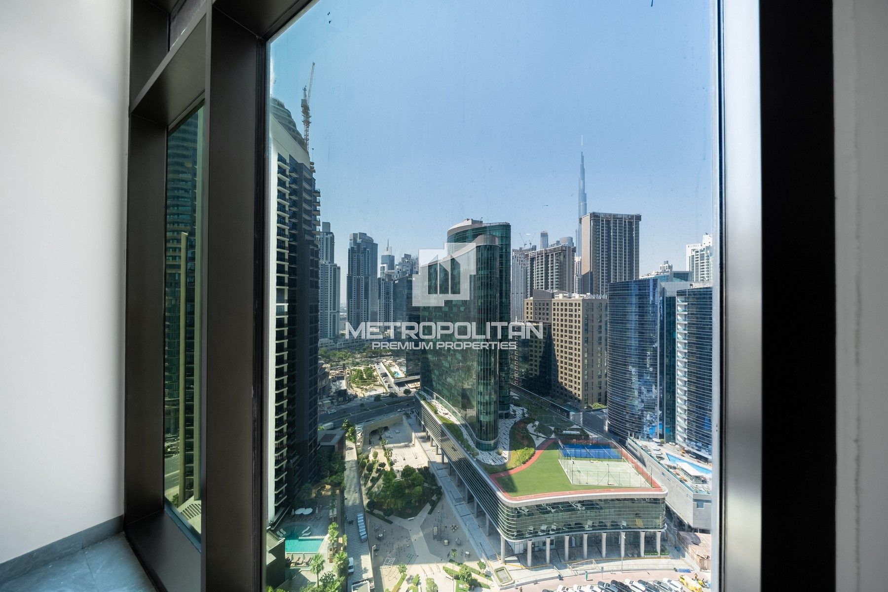 Brand New Unit | Canal View | Middle floor
