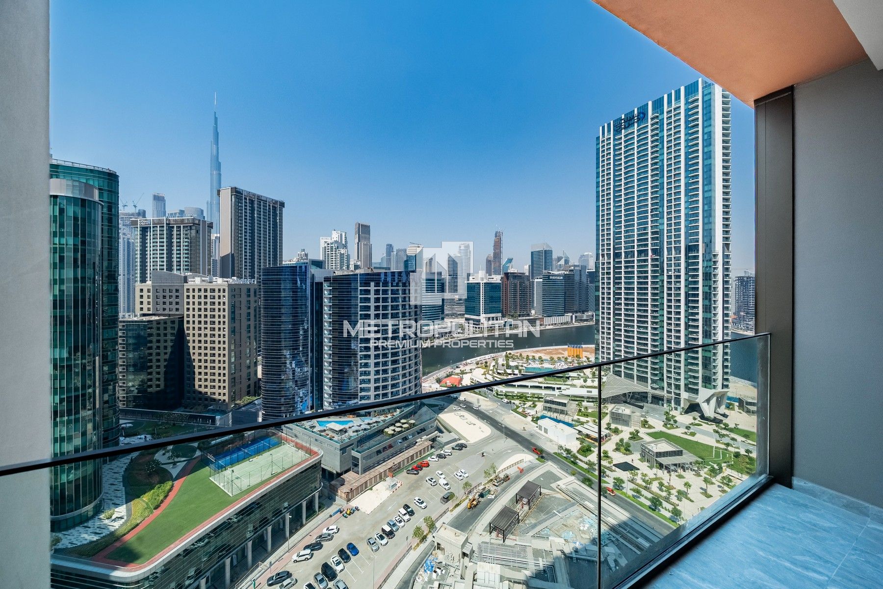 Brand New Unit | Canal View | Middle floor