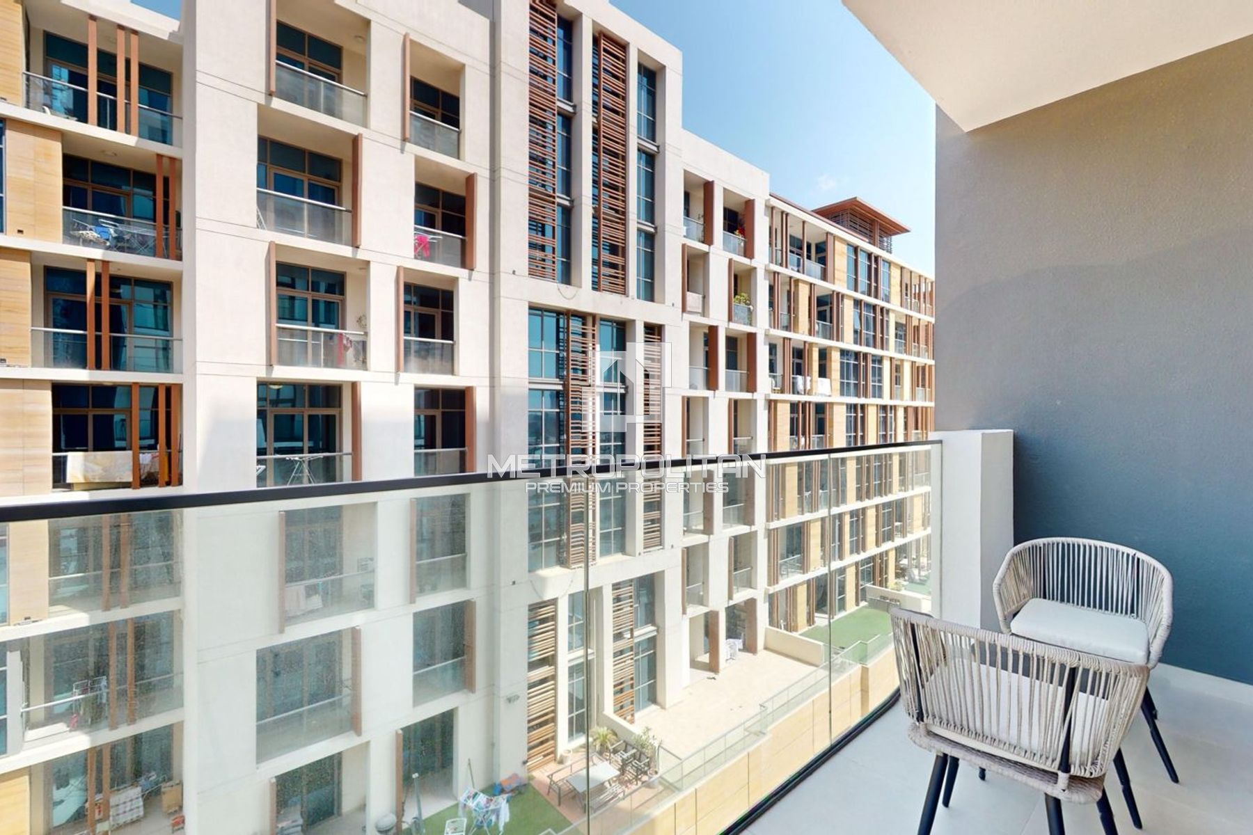Fully Furnished | Minutes to metro | View today