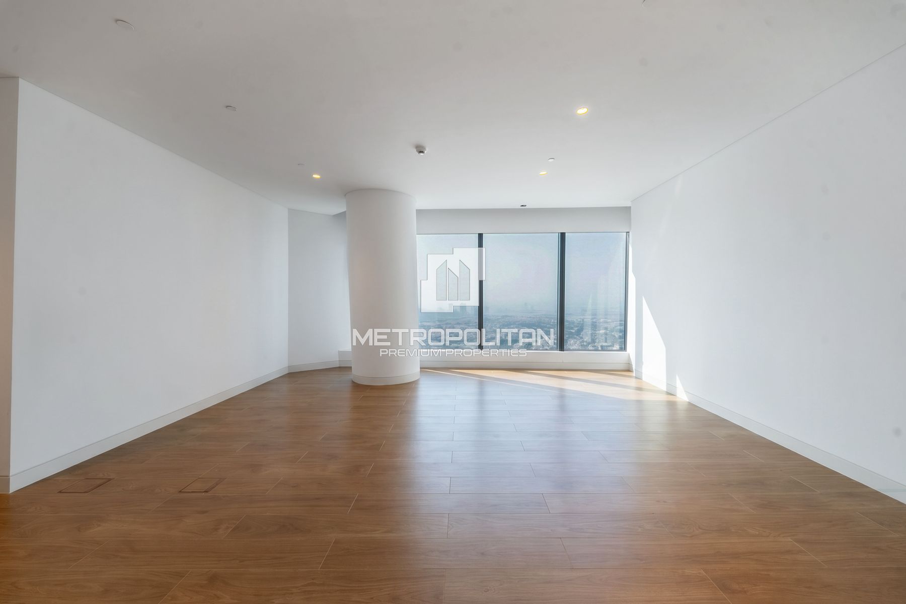 Large 1-Bed | High Floor | Ready End of August