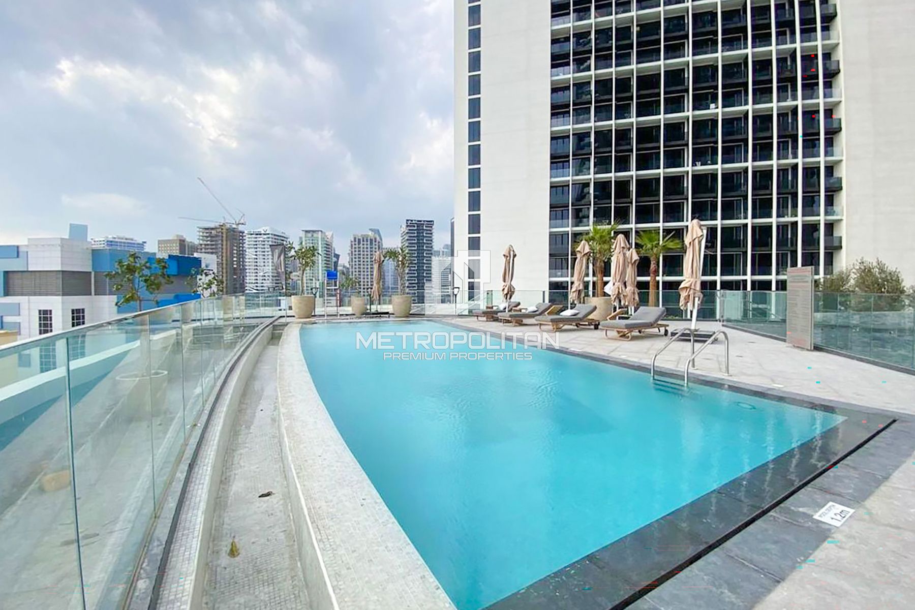 Burj Khalifa View | High Floor | Fully Furnished