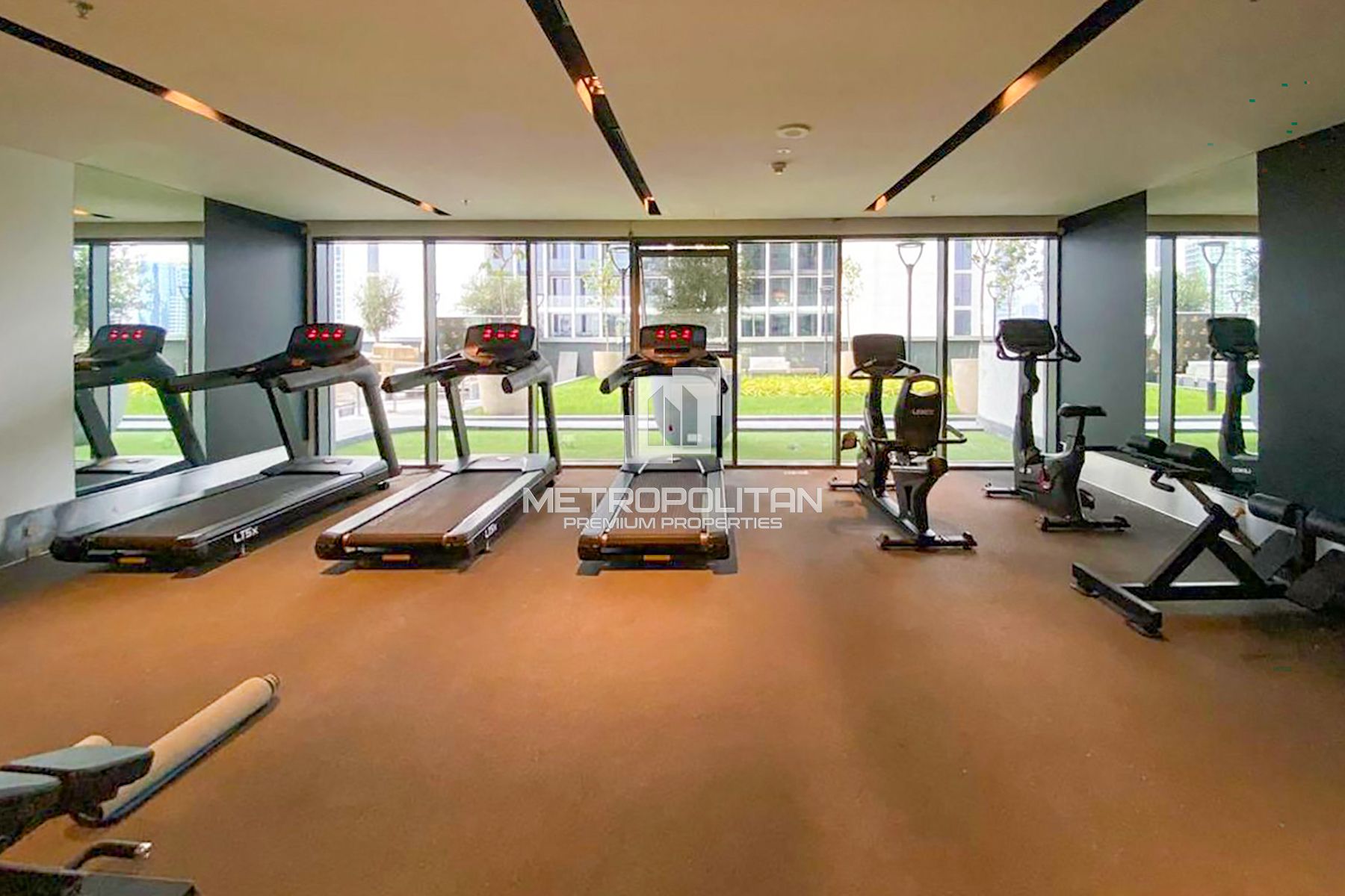 Burj Khalifa View | High Floor | Fully Furnished
