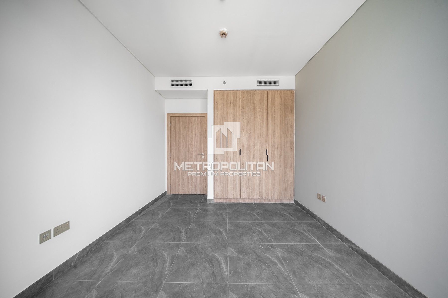 2 BR | Brand New | Canal View | High Floor