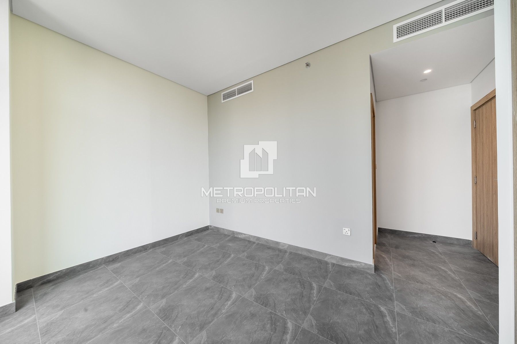 2 BR | Brand New | Canal View | High Floor
