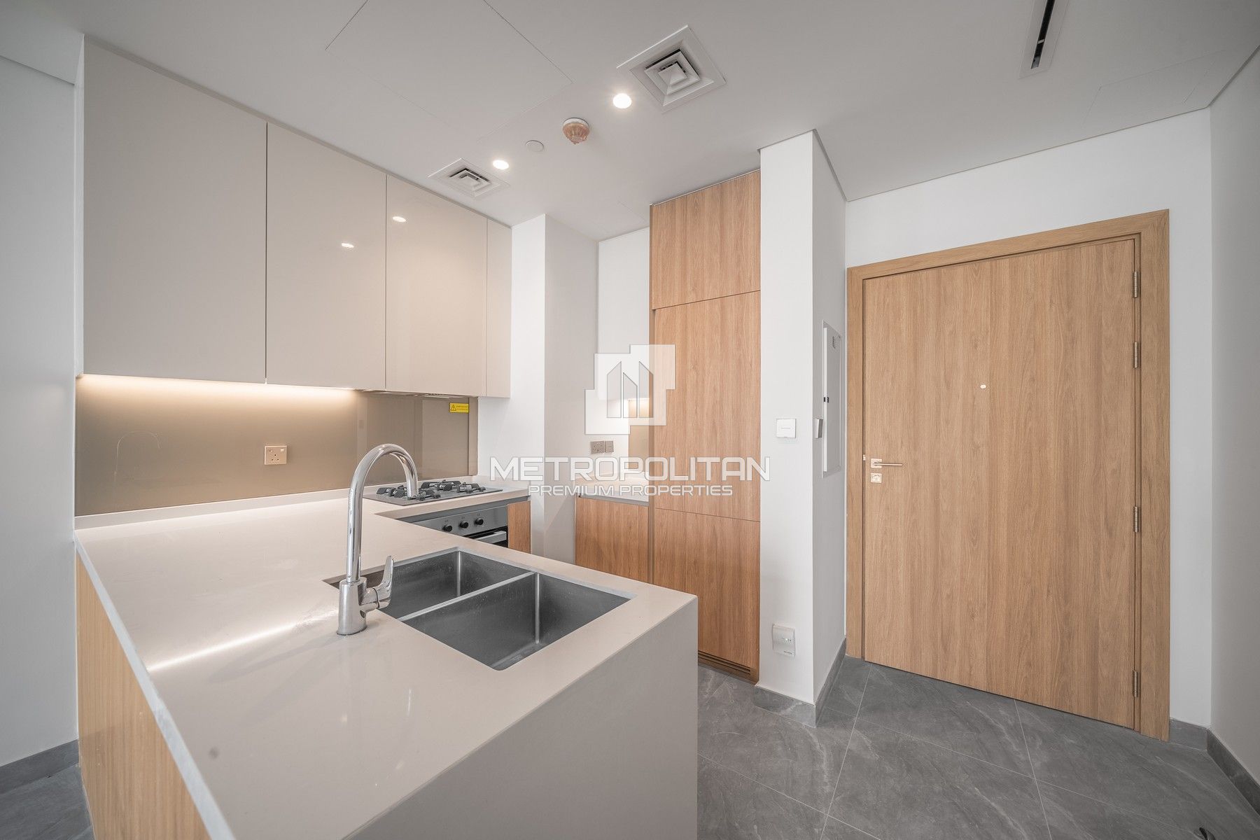 2 BR | Brand New | Canal View | High Floor