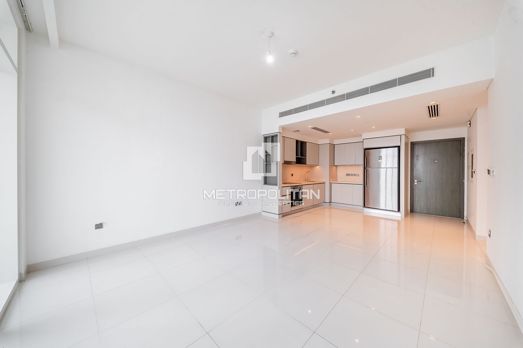 Sea and Ain Dubai View | Spacious | Prime Location