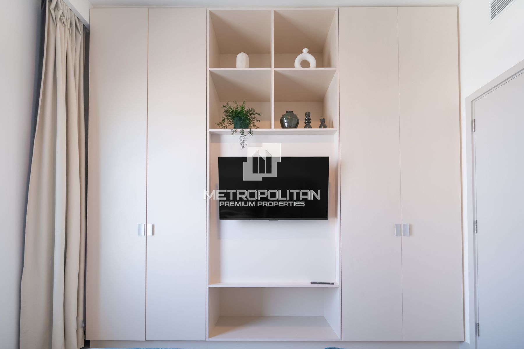 Designer Furnished | Fully Furnished | Vacant