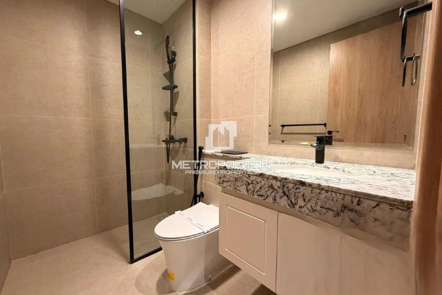 VASTU | Ready to Move | Spacious Plot | Brand New