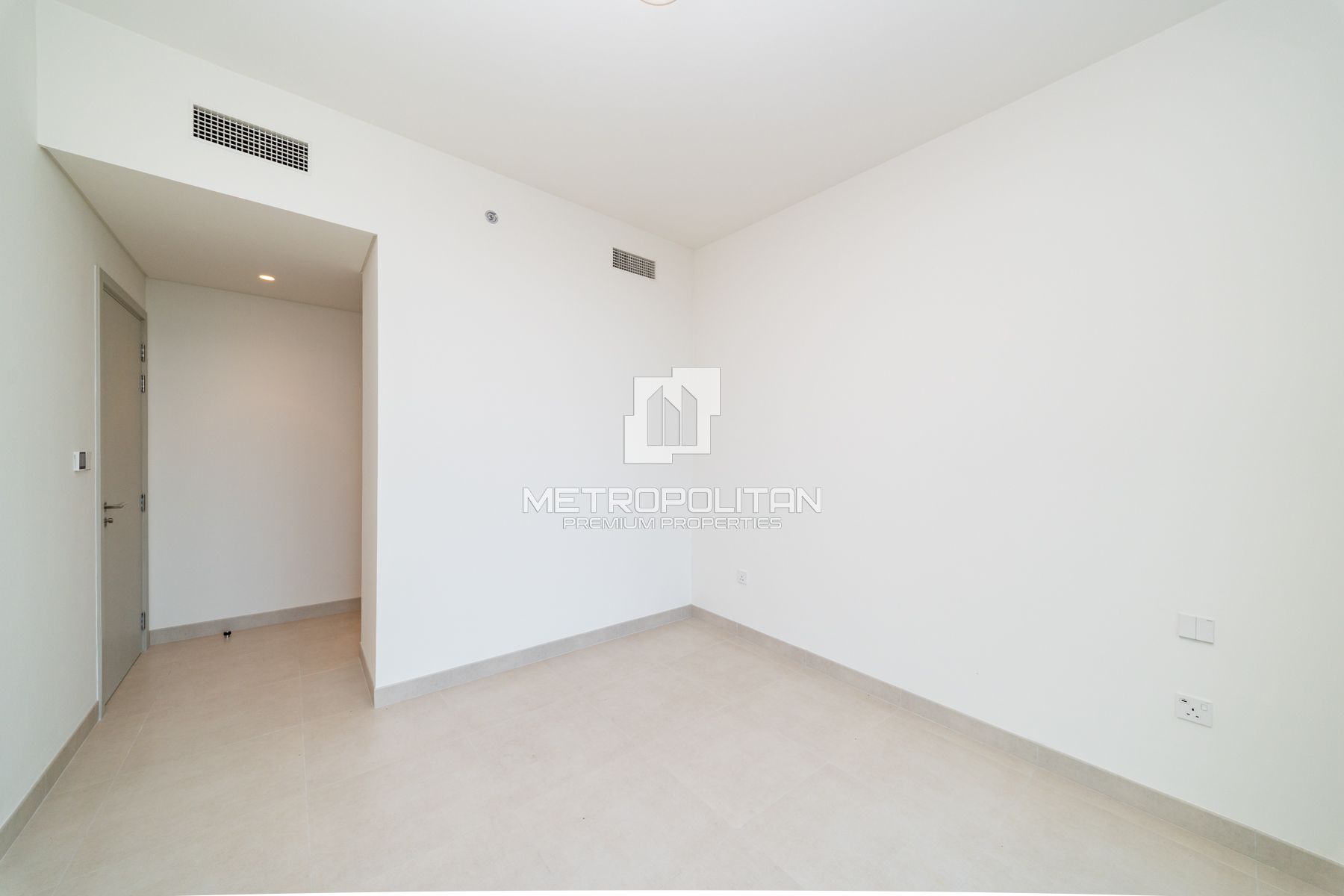 Full Waterfront Views | Unfurnished | Vacant